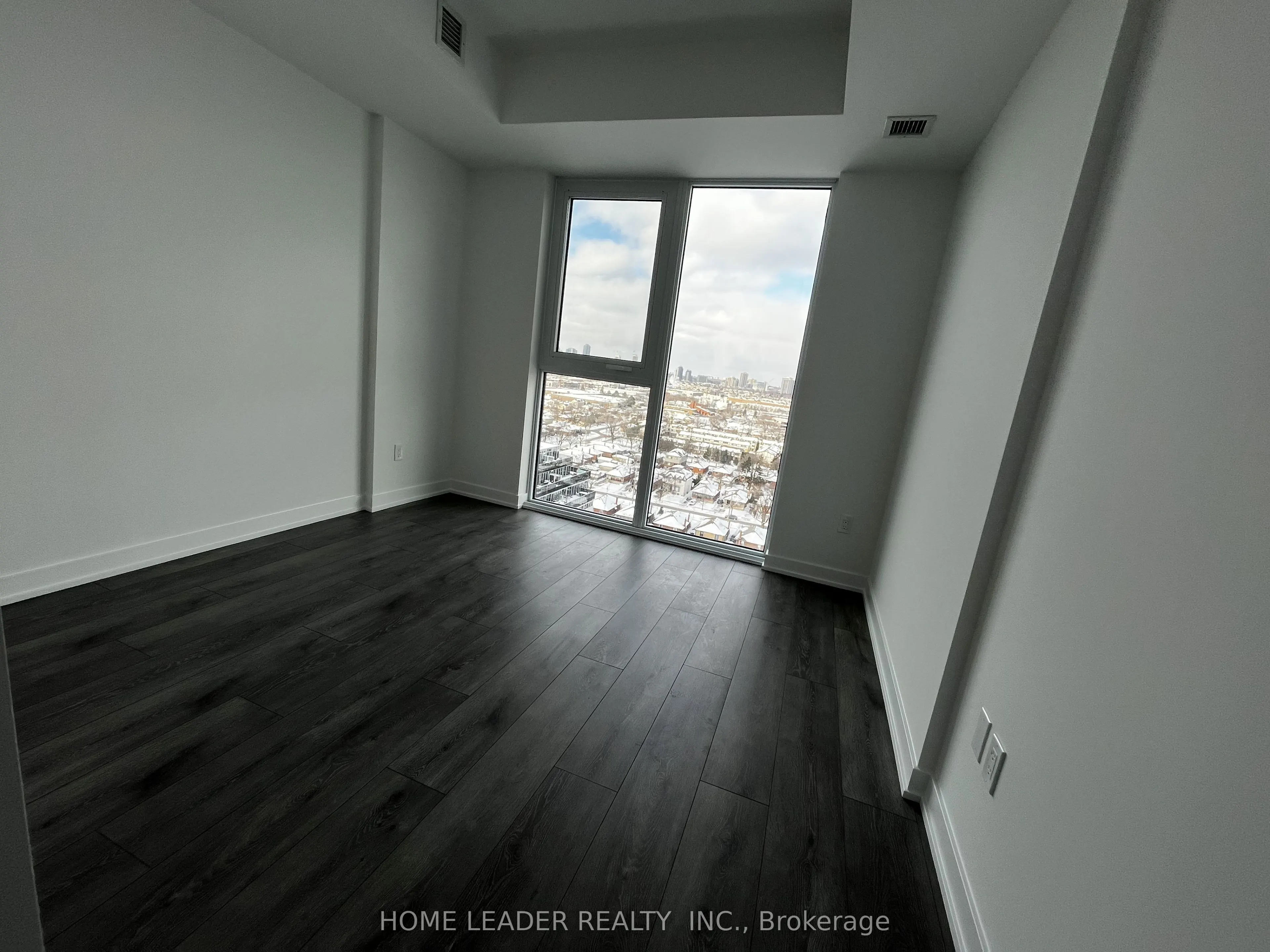 1007 The Queensway Street #1401