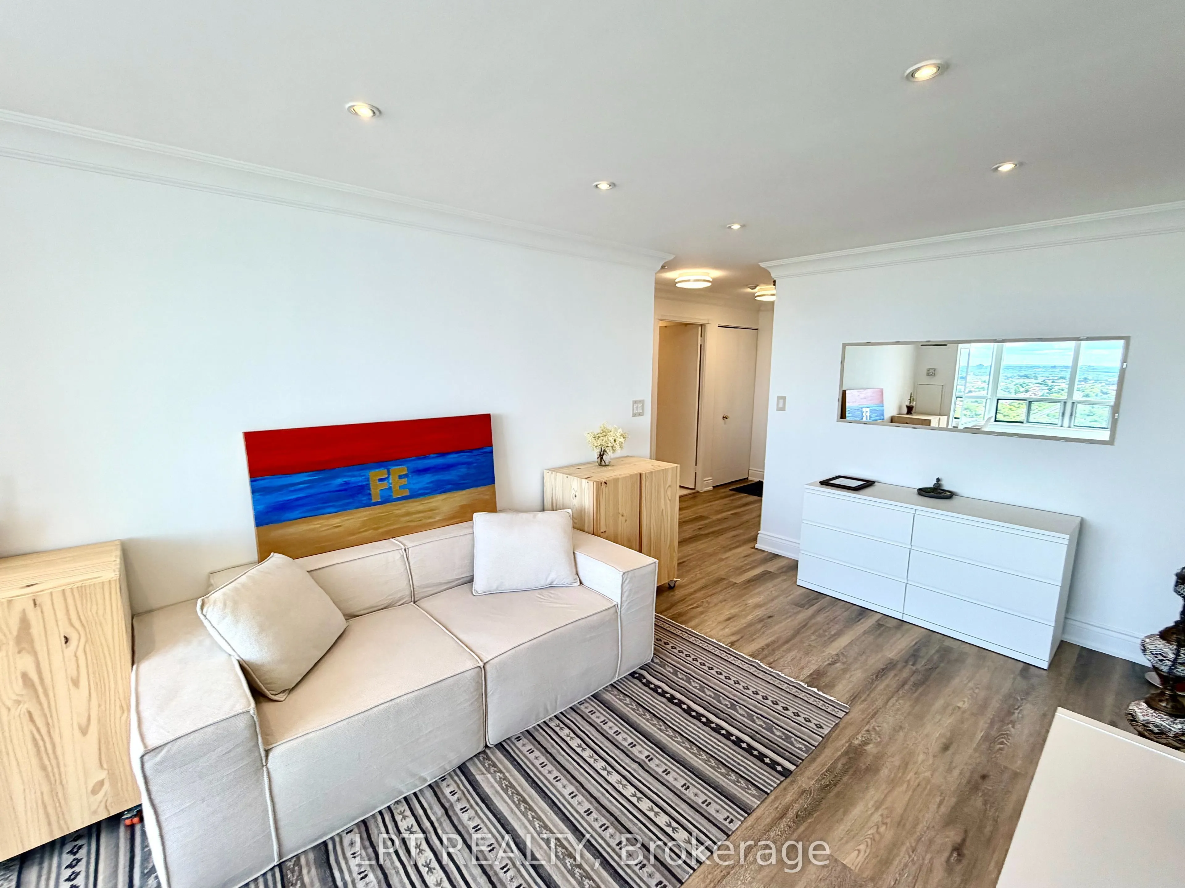 135 Hillcrest Avenue #2307