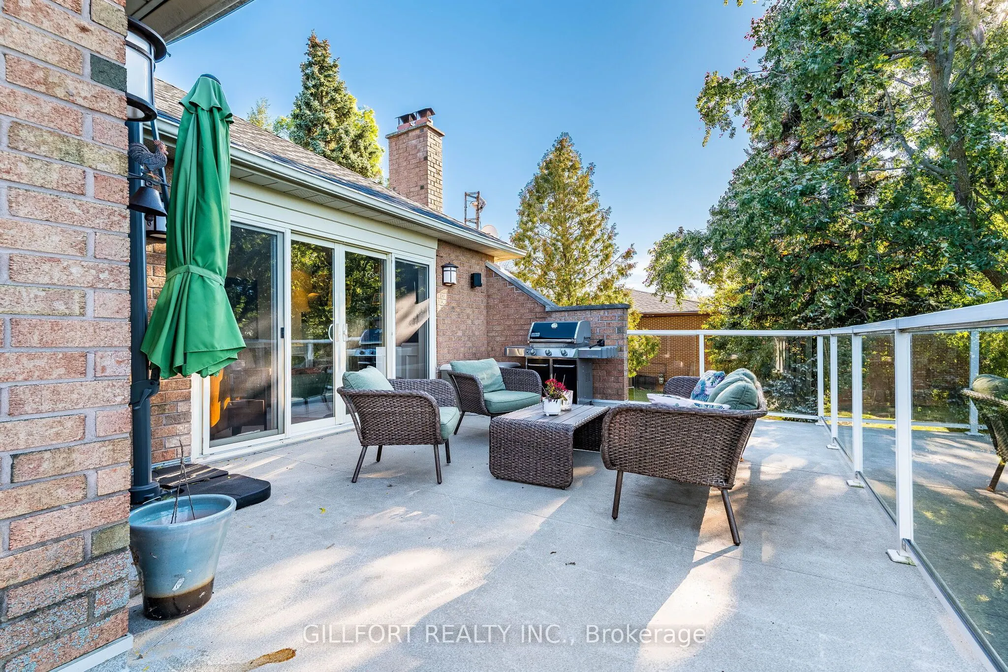 3742 Mayfield Road