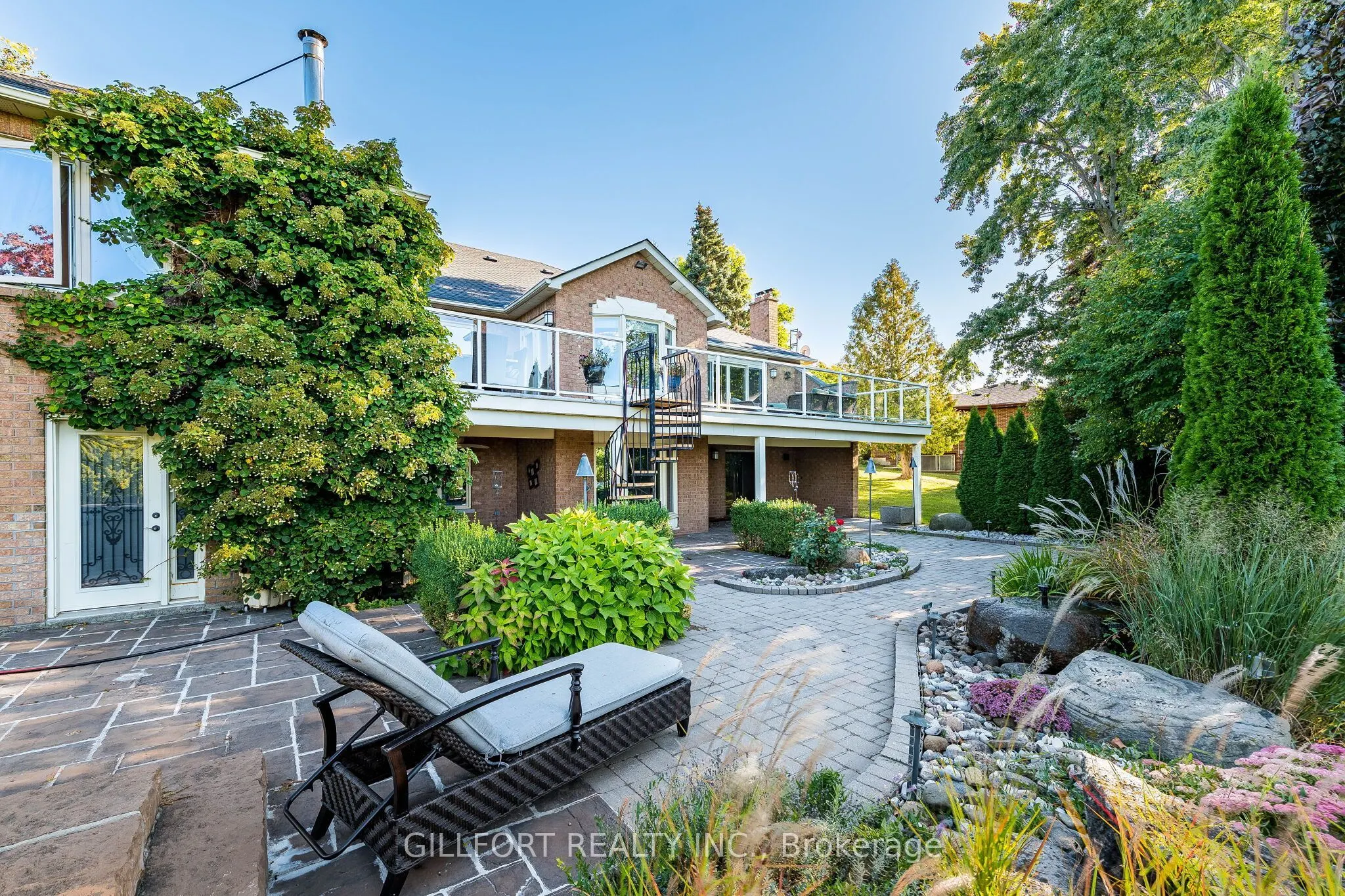 3742 Mayfield Road