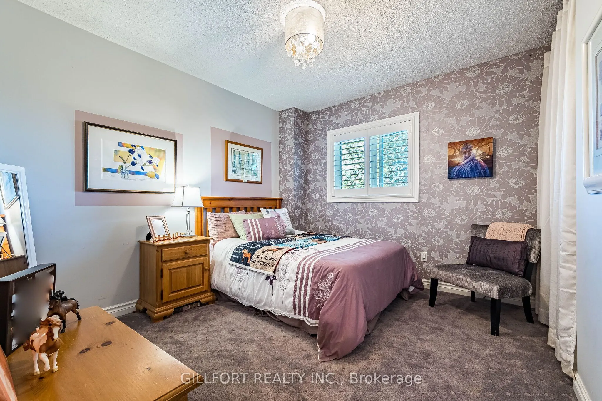 3742 Mayfield Road