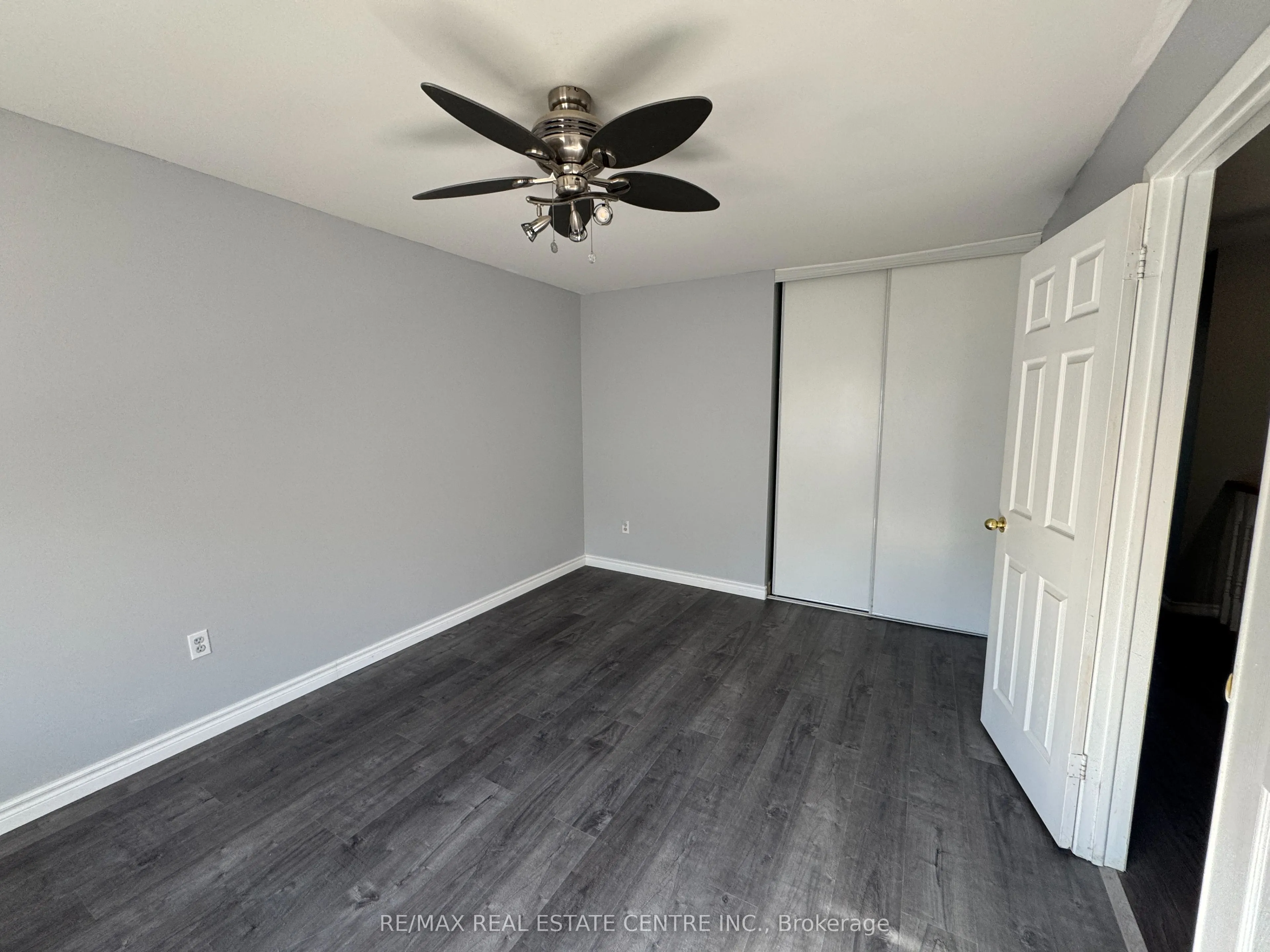 2825 Gananoque Drive #12
