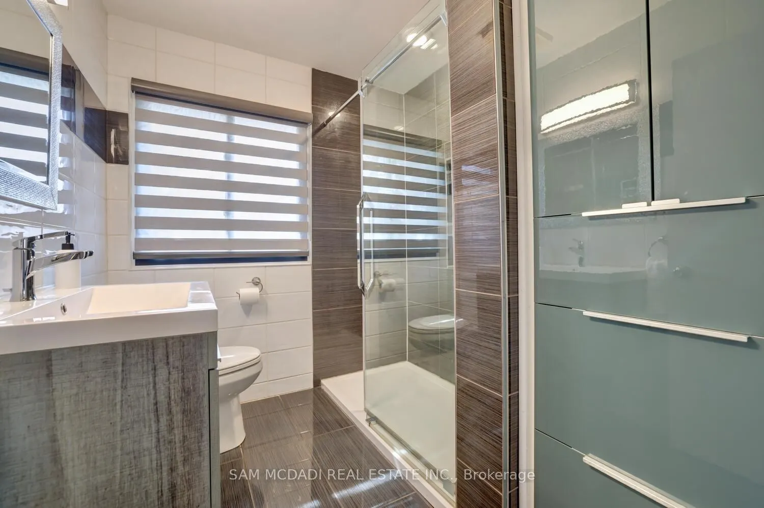 821 Parkland Avenue