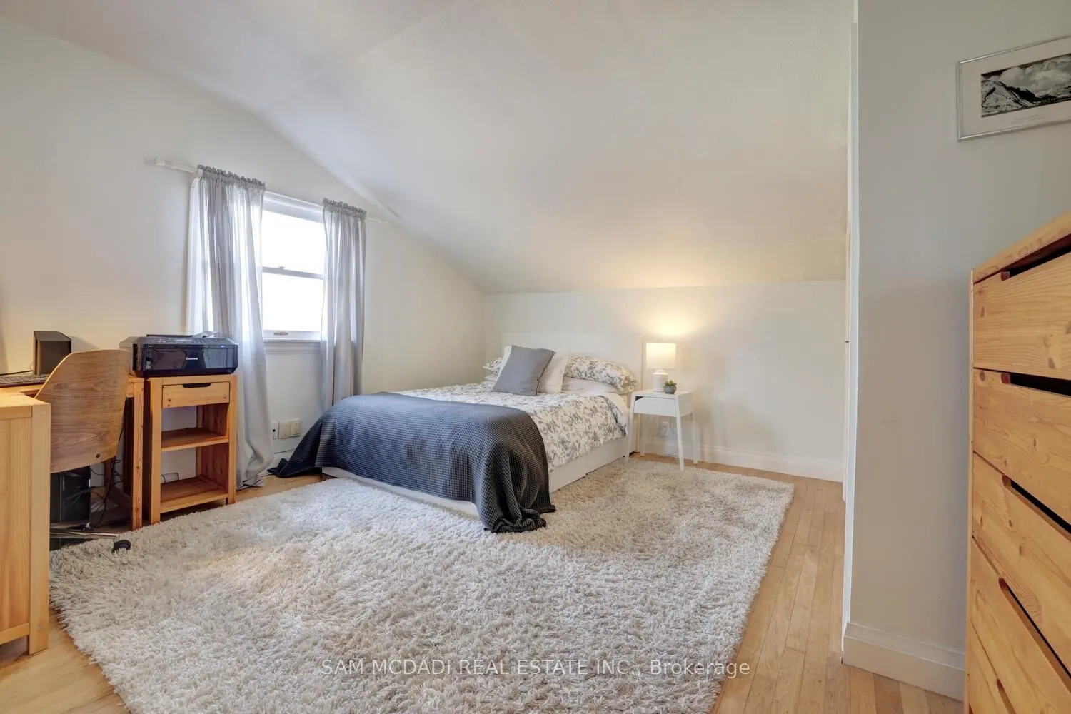 821 Parkland Avenue