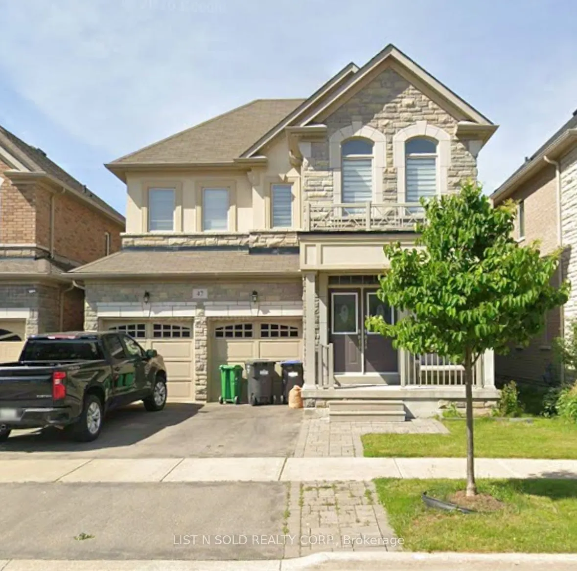 47 Brookwater Crescent