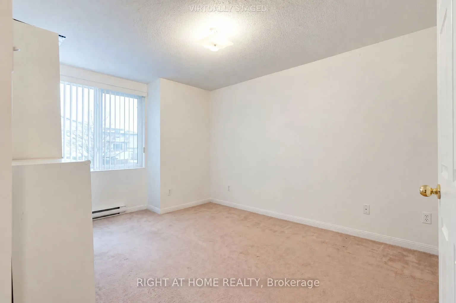 55 George Appleton Way #2095