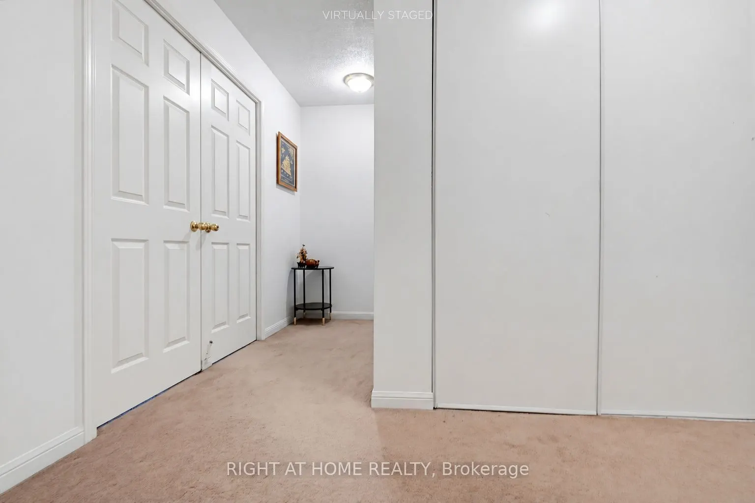 55 George Appleton Way #2095