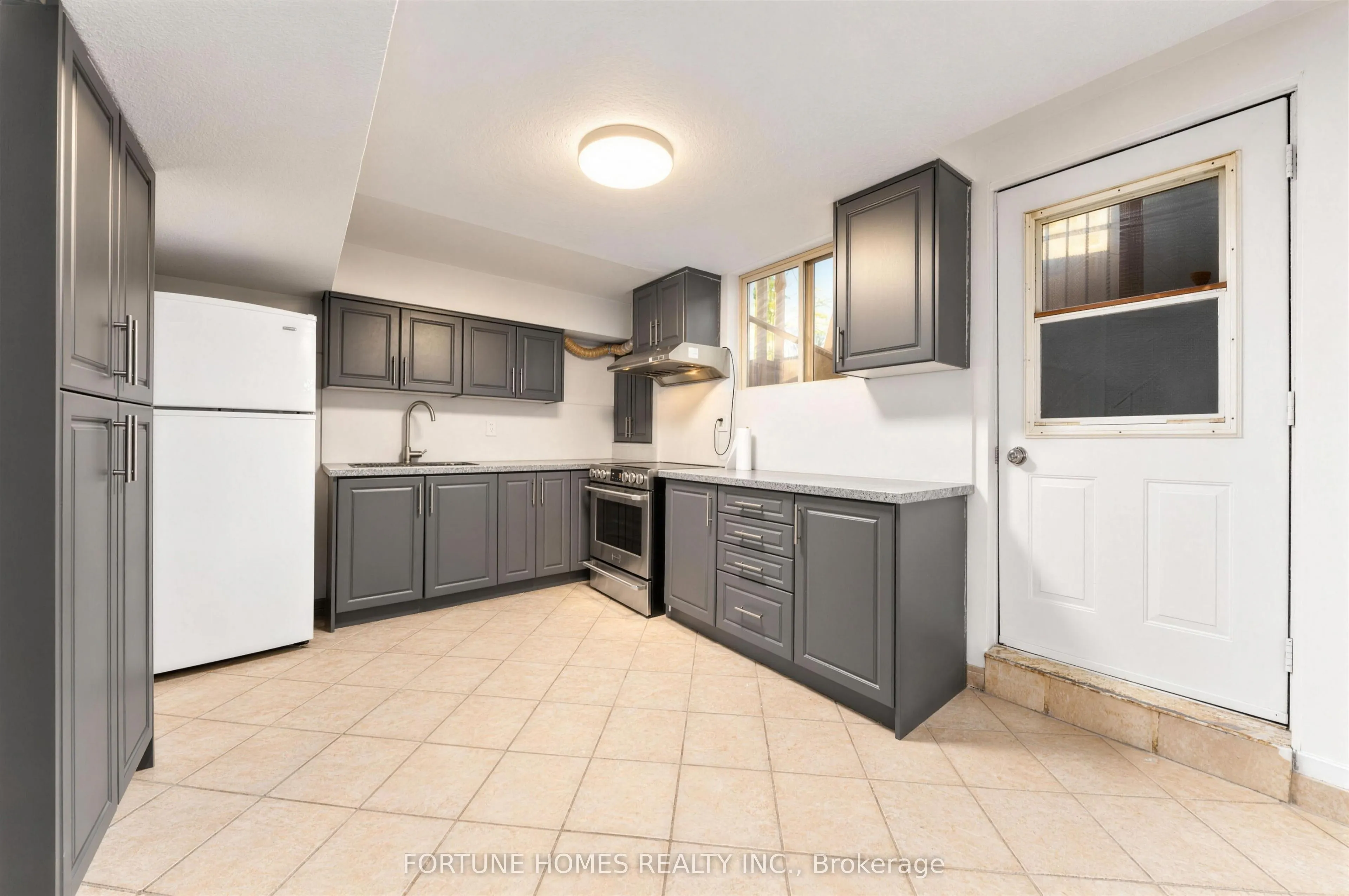 1 Ortona Drive