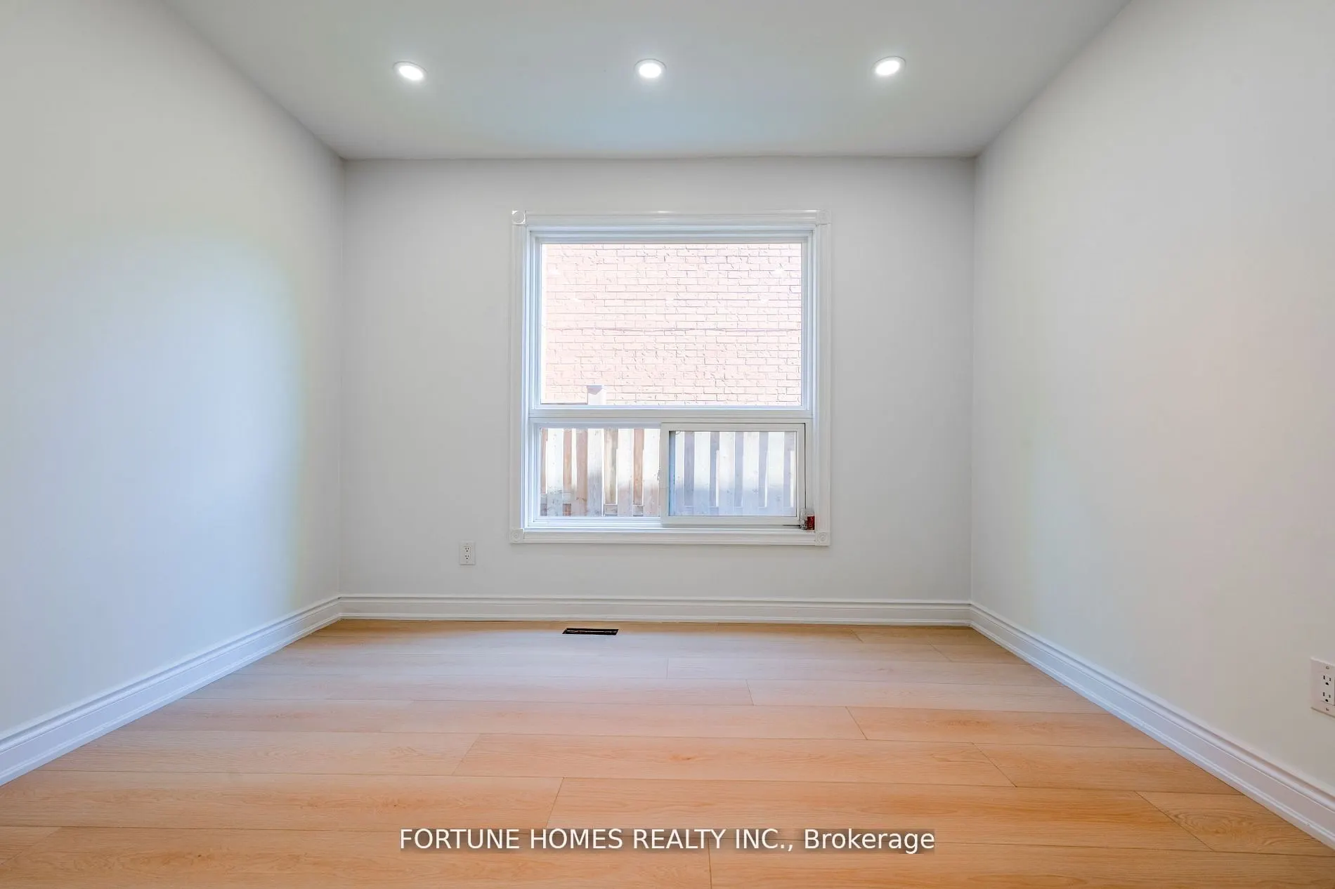 68 Nasmith Street