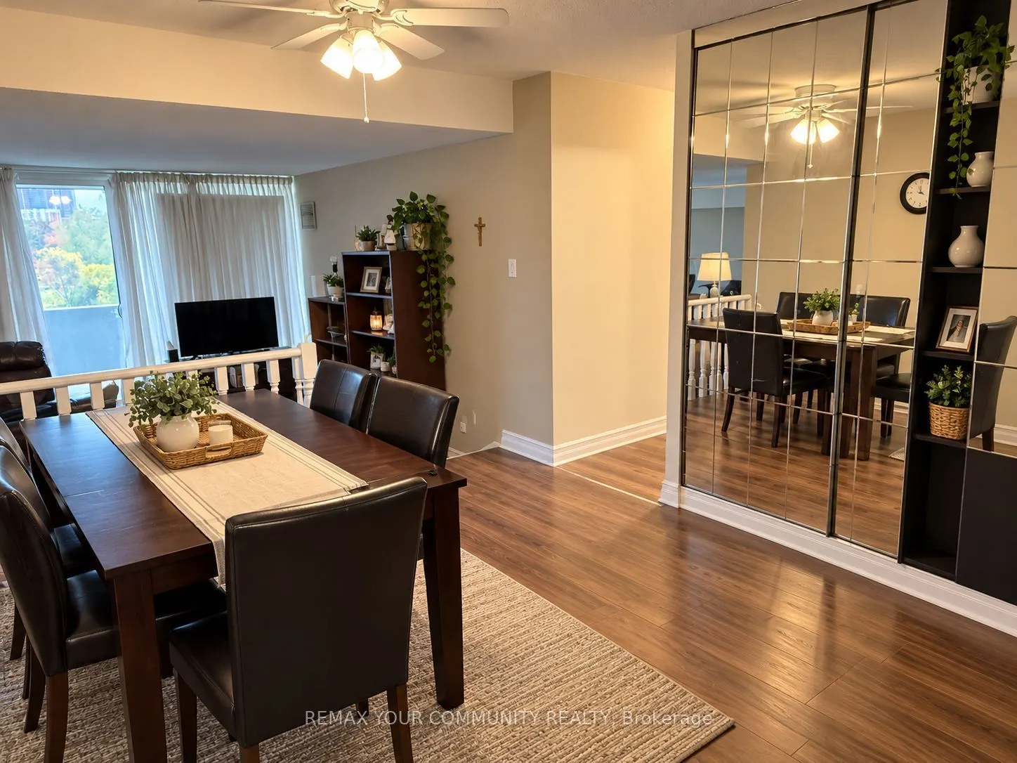 260 Scarlett Road #803