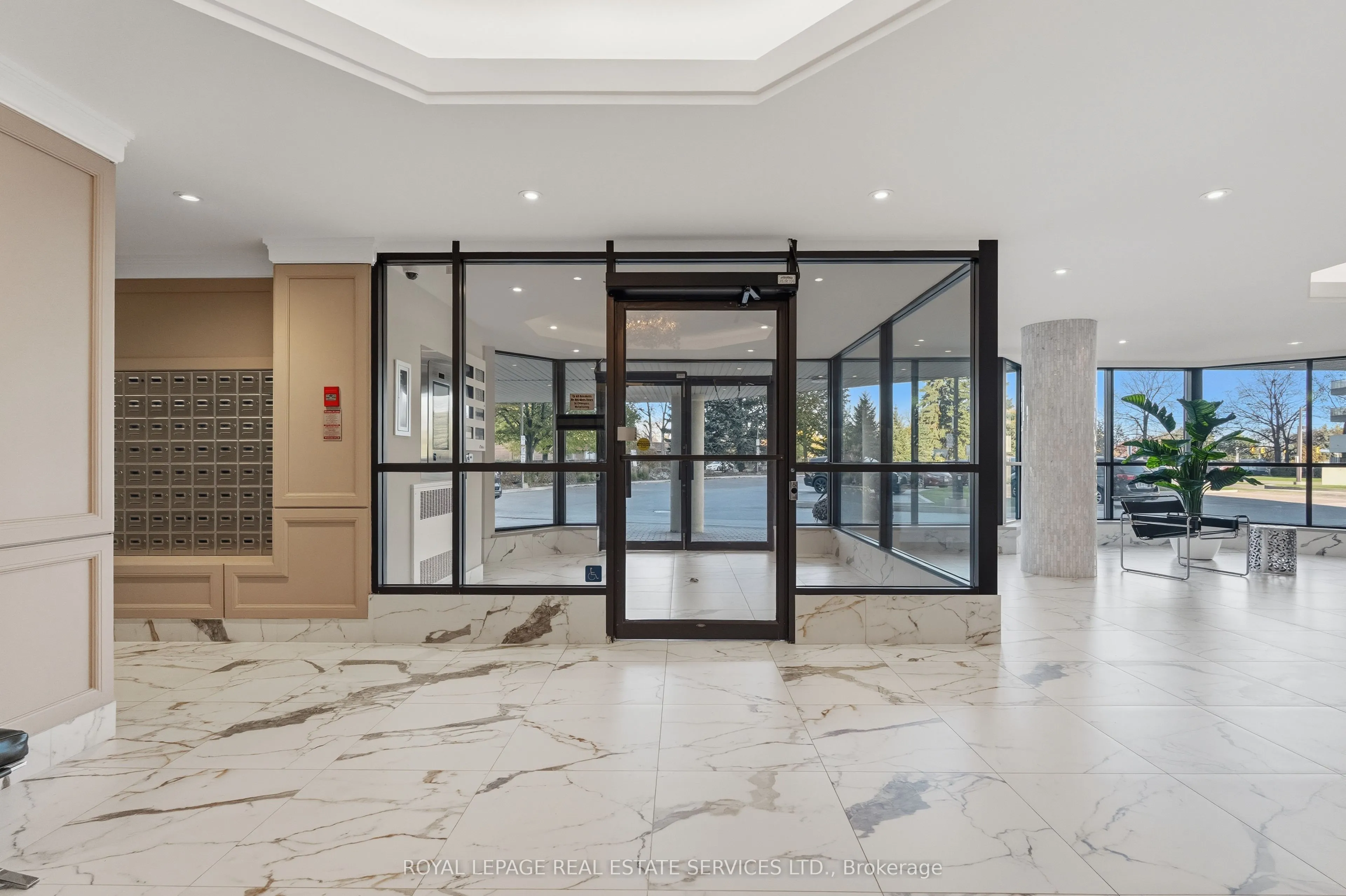 1155 Bough Beeches Boulevard #1004