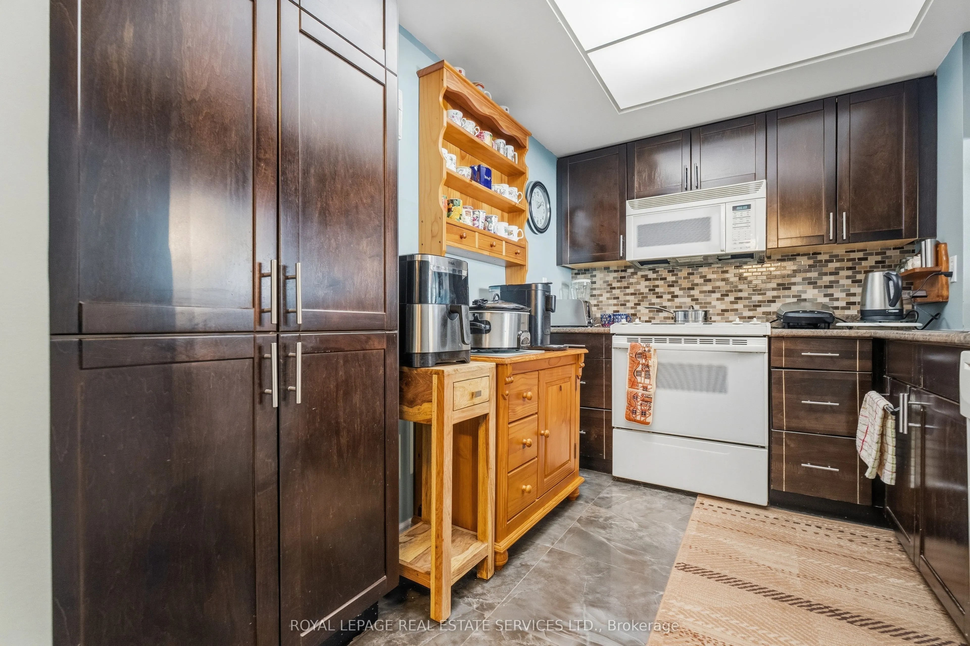 1155 Bough Beeches Boulevard #1004