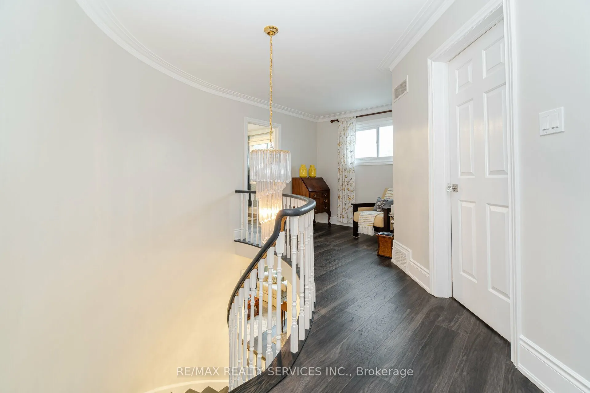15 Pine Ridge Lane