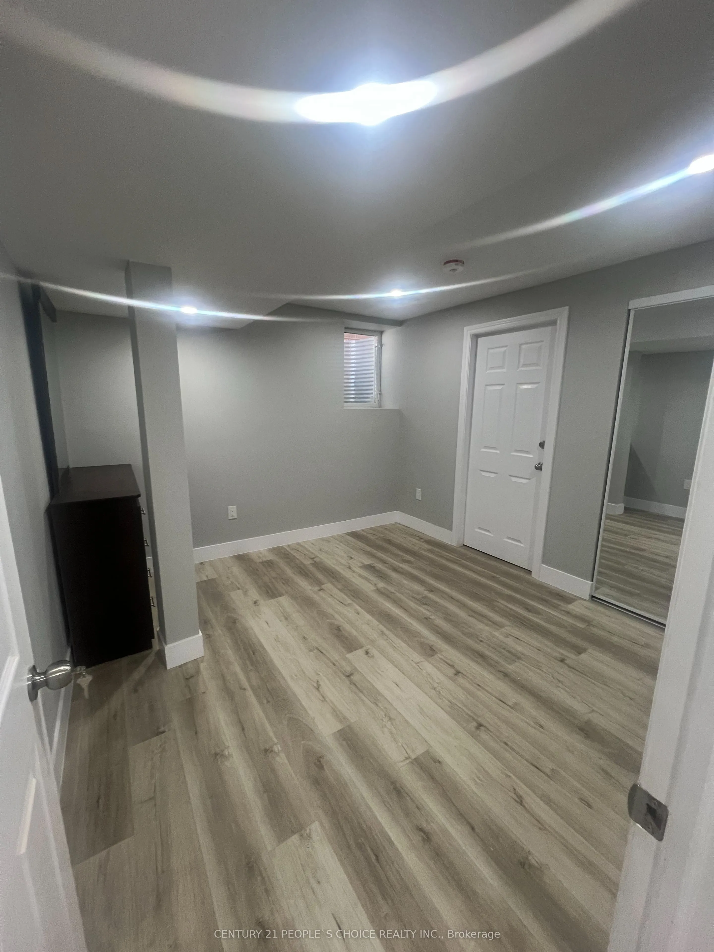 27 Callandar Road #Lower