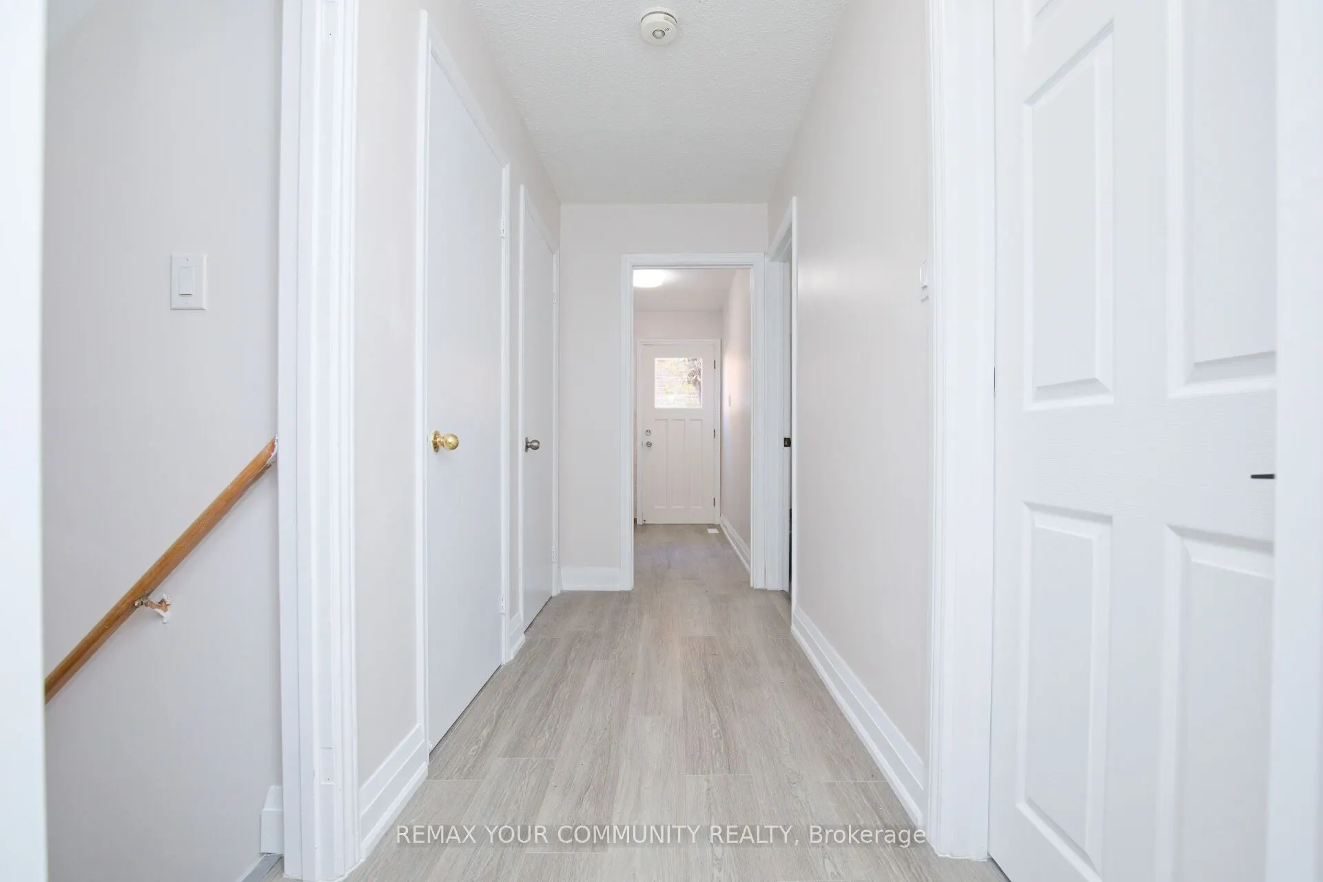 27 Moffatt Avenue