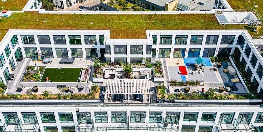 1100 Sheppard Street W #928
