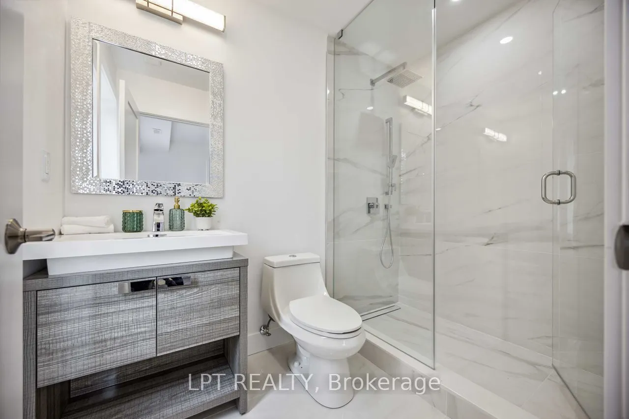 19 Hatfield Crescent #3