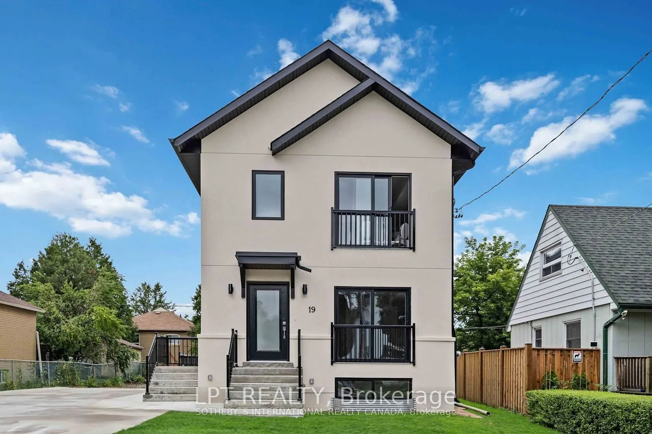 19 Hatfield Crescent #3