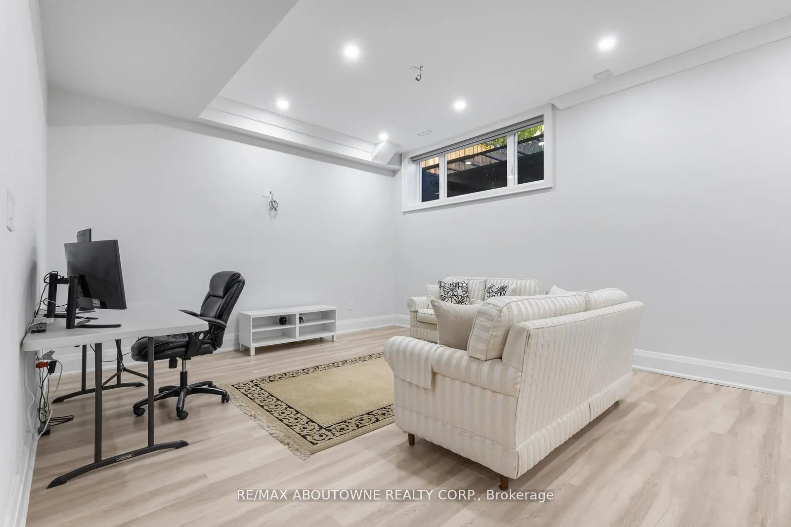 455 Samford Place