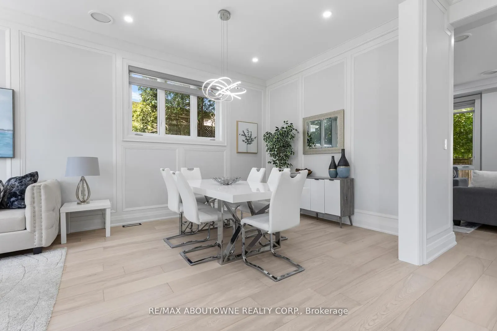 455 Samford Place