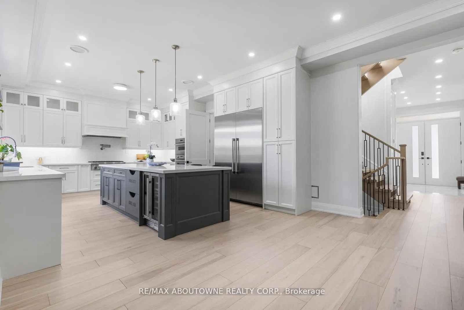 455 Samford Place
