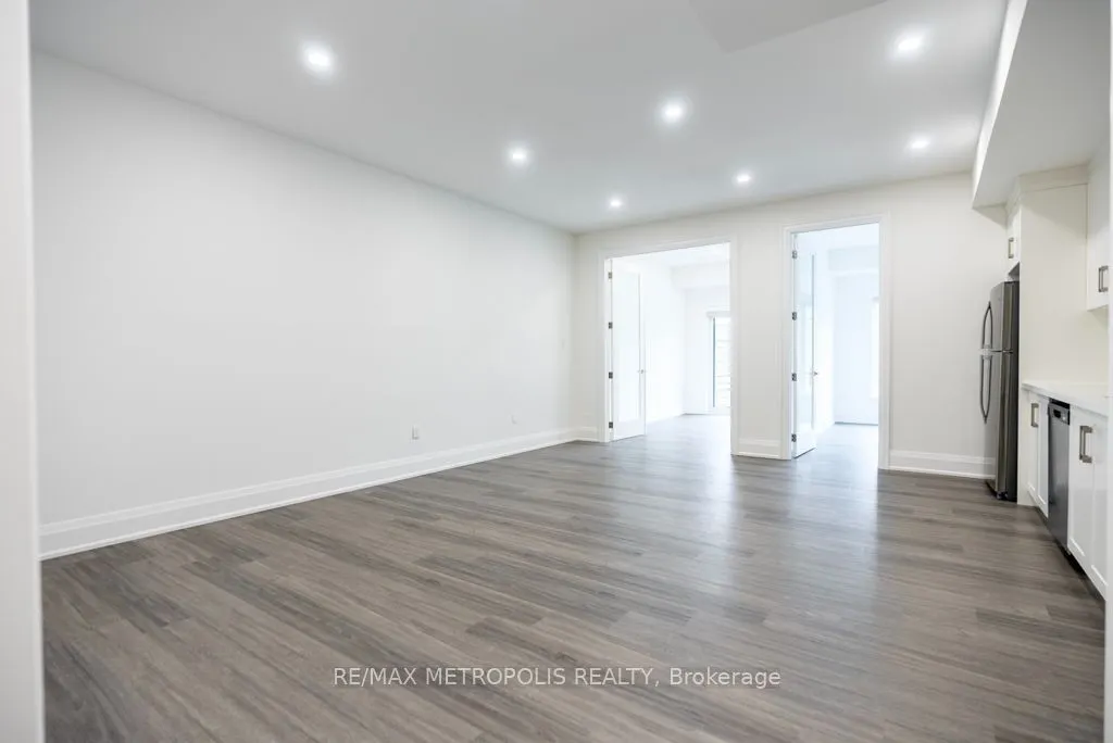 25 Antonio Court #LOWER