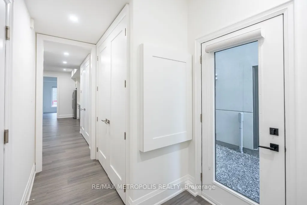 25 Antonio Court #LOWER