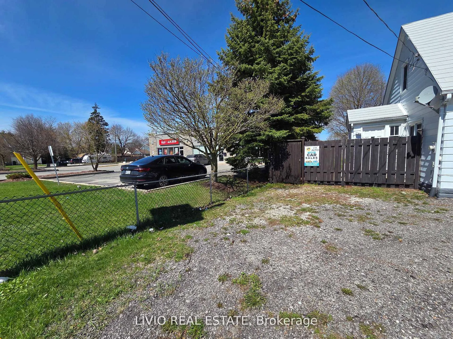 323 Queen Street #Unit# 2