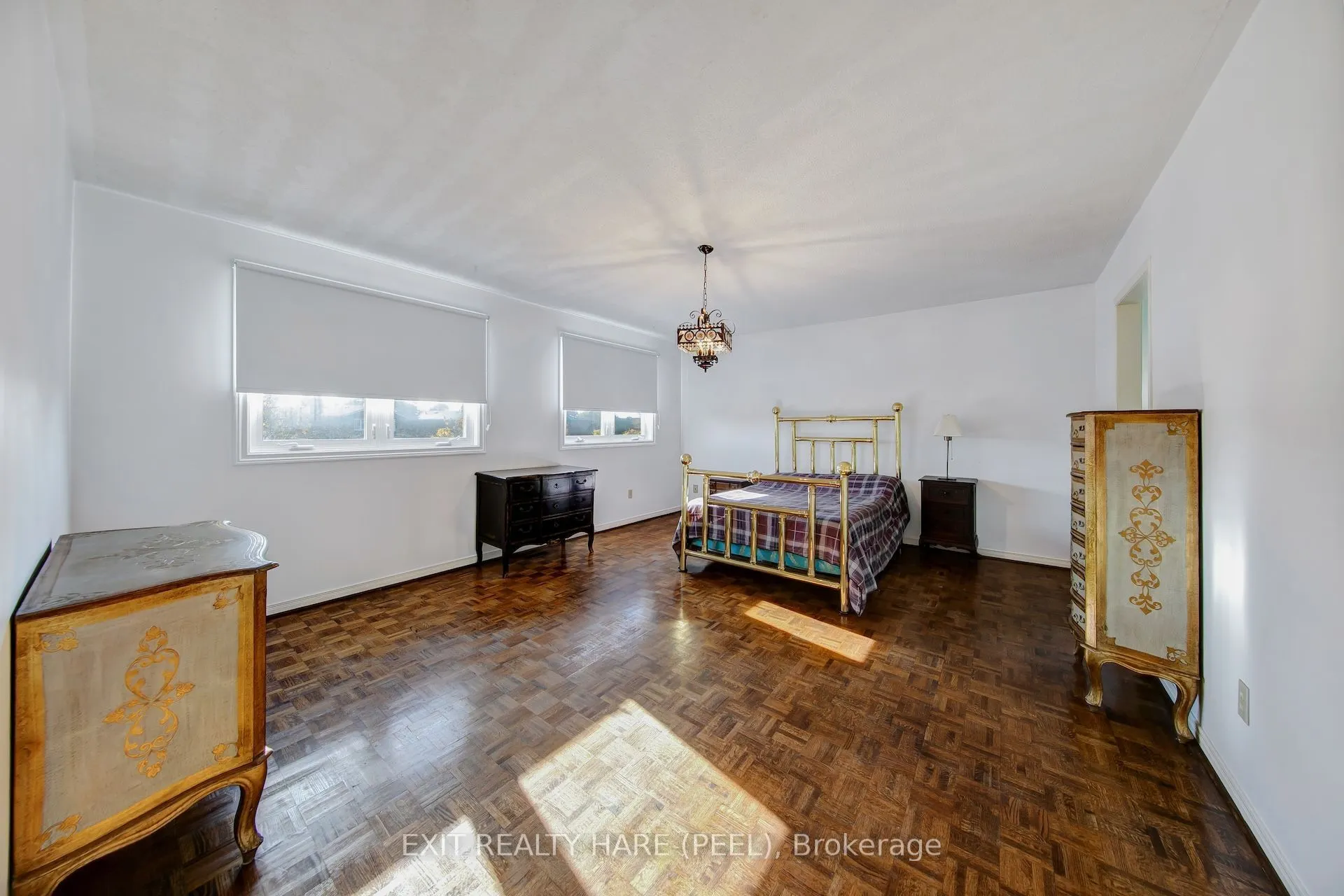 45 Mossbank Drive