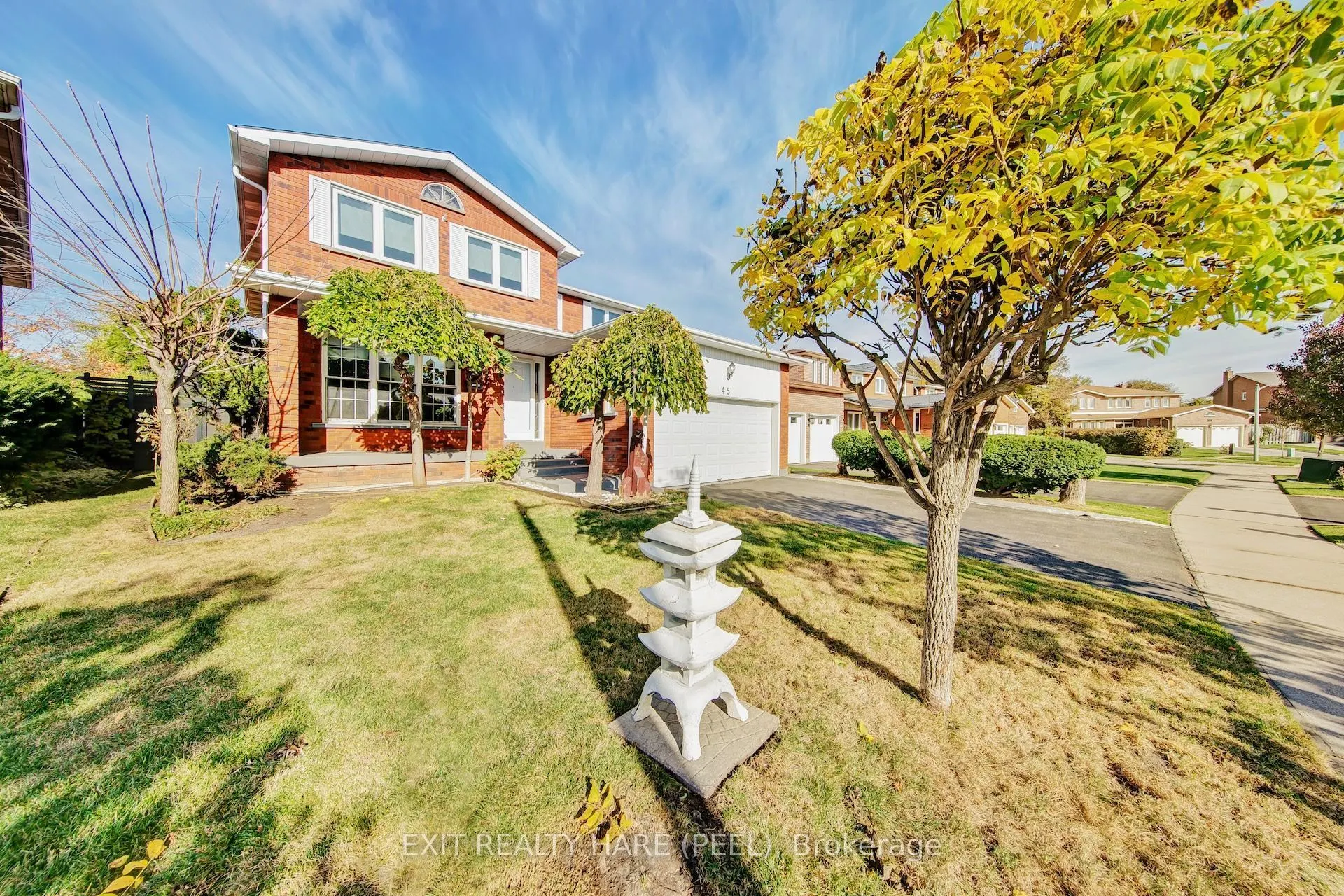 45 Mossbank Drive