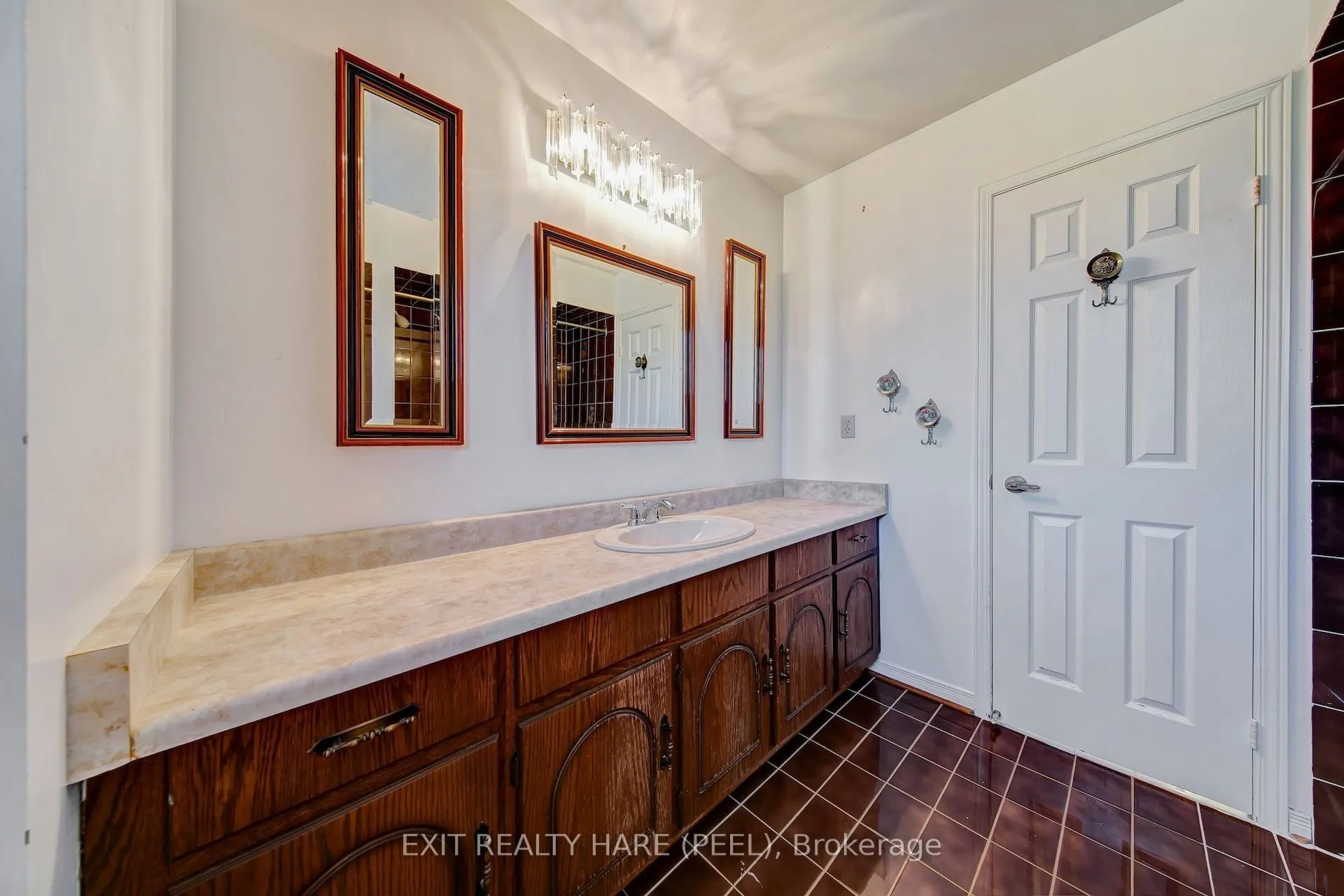 45 Mossbank Drive