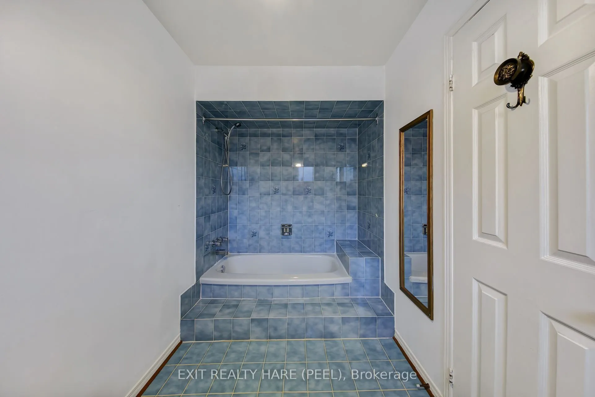 45 Mossbank Drive