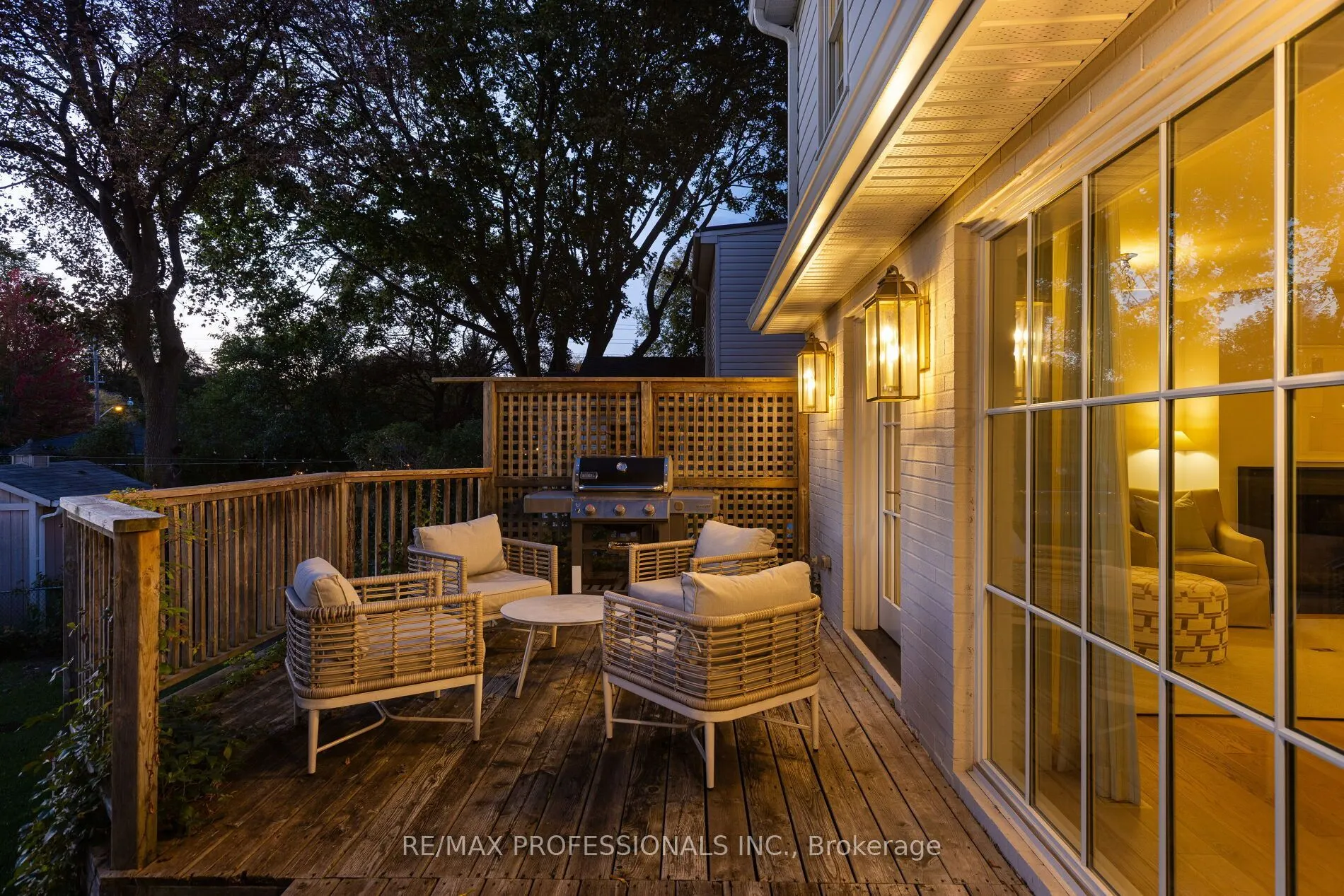 8 Glenn Murray Drive