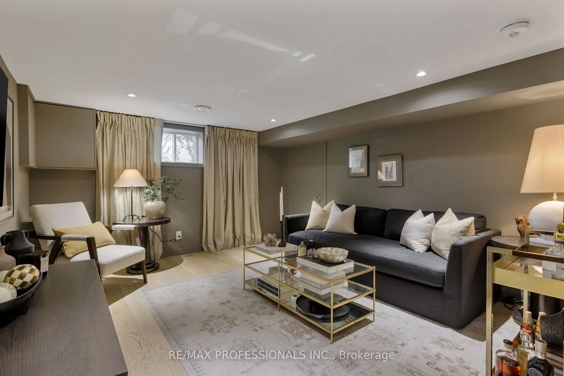 8 Glenn Murray Drive