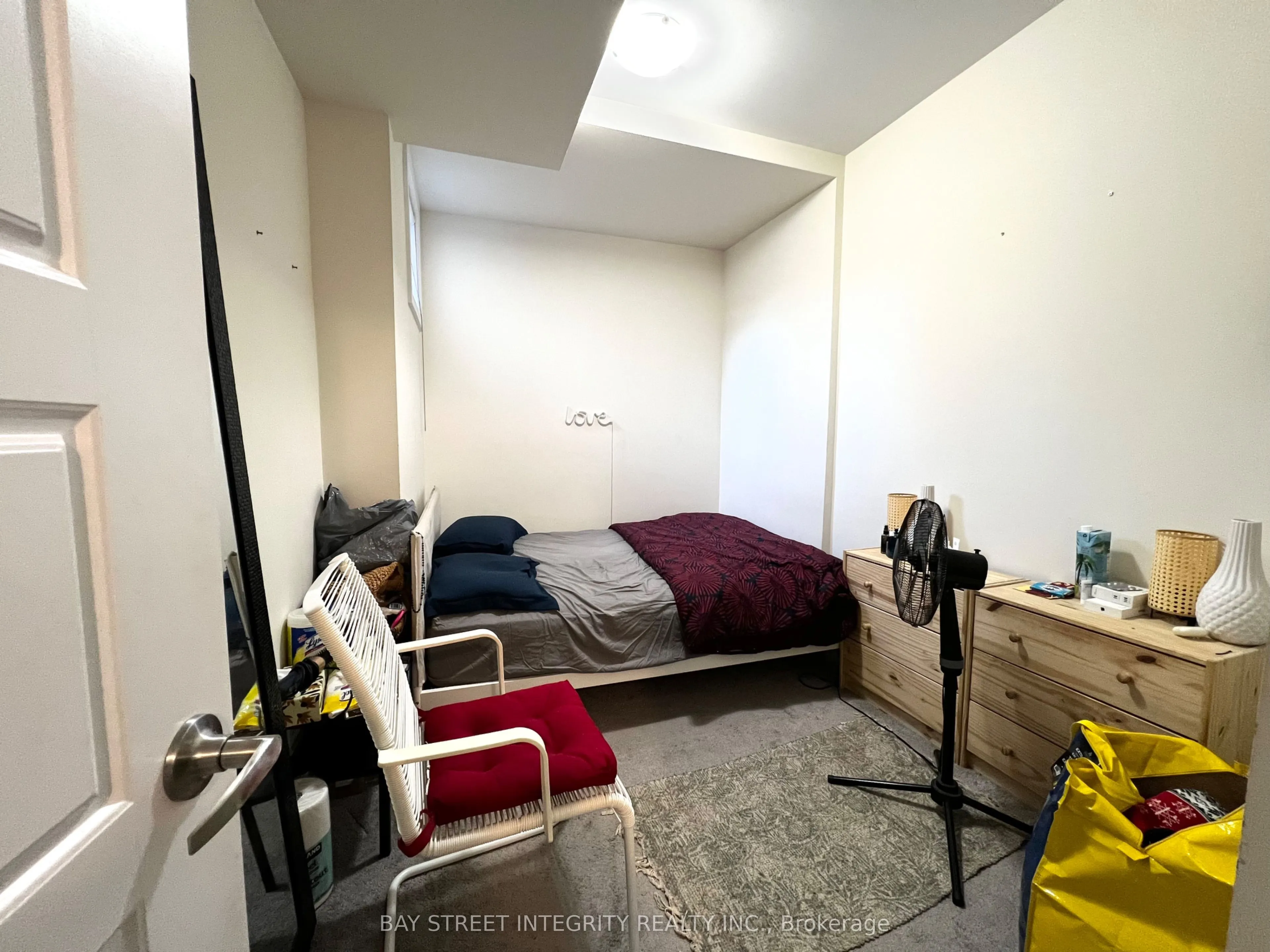 715 Lawrence Avenue W #25