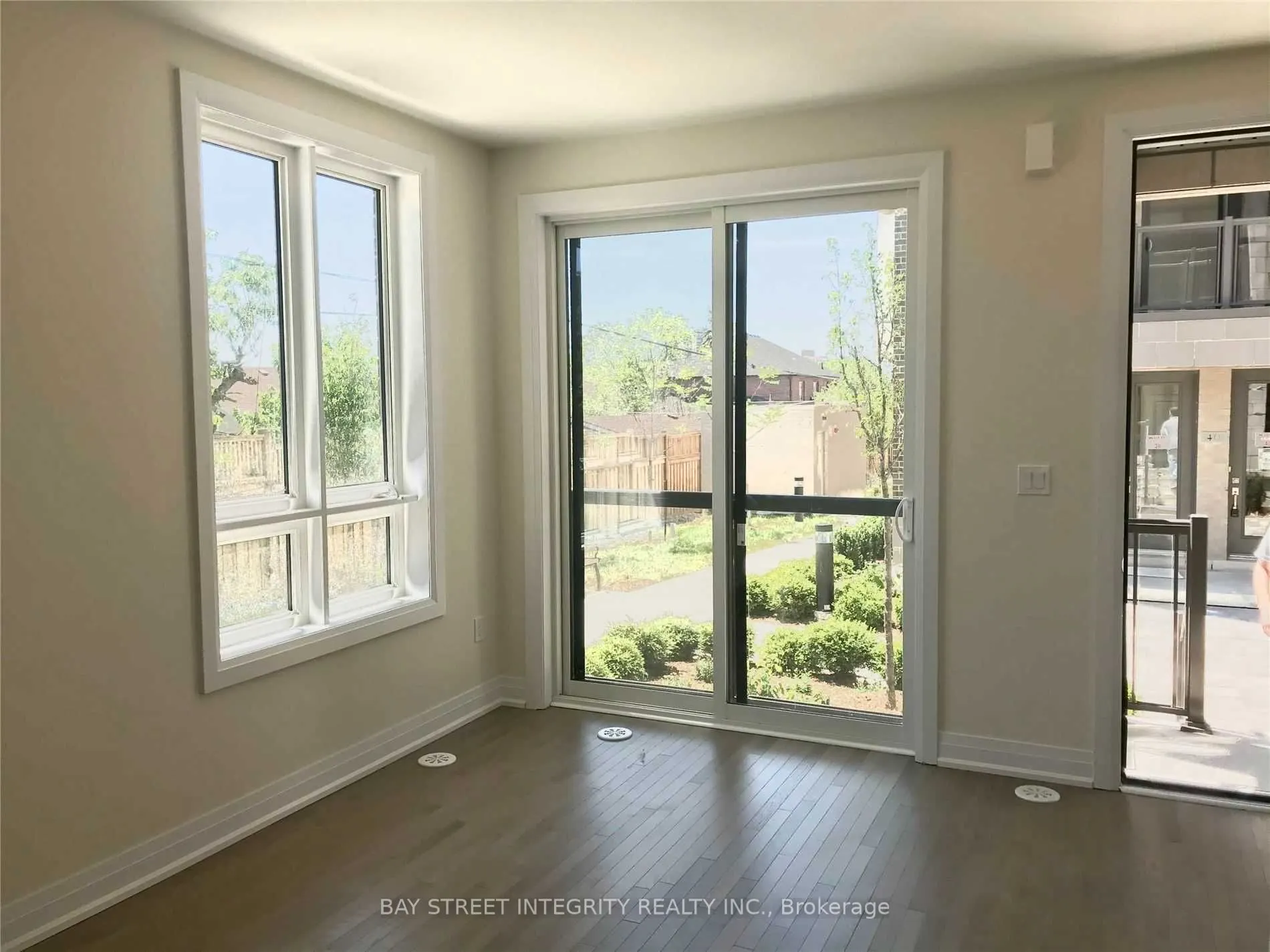 715 Lawrence Avenue W #25