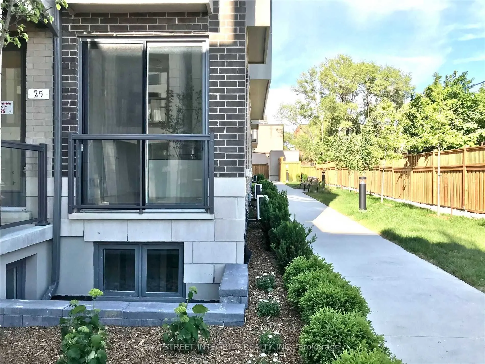 715 Lawrence Avenue W #25