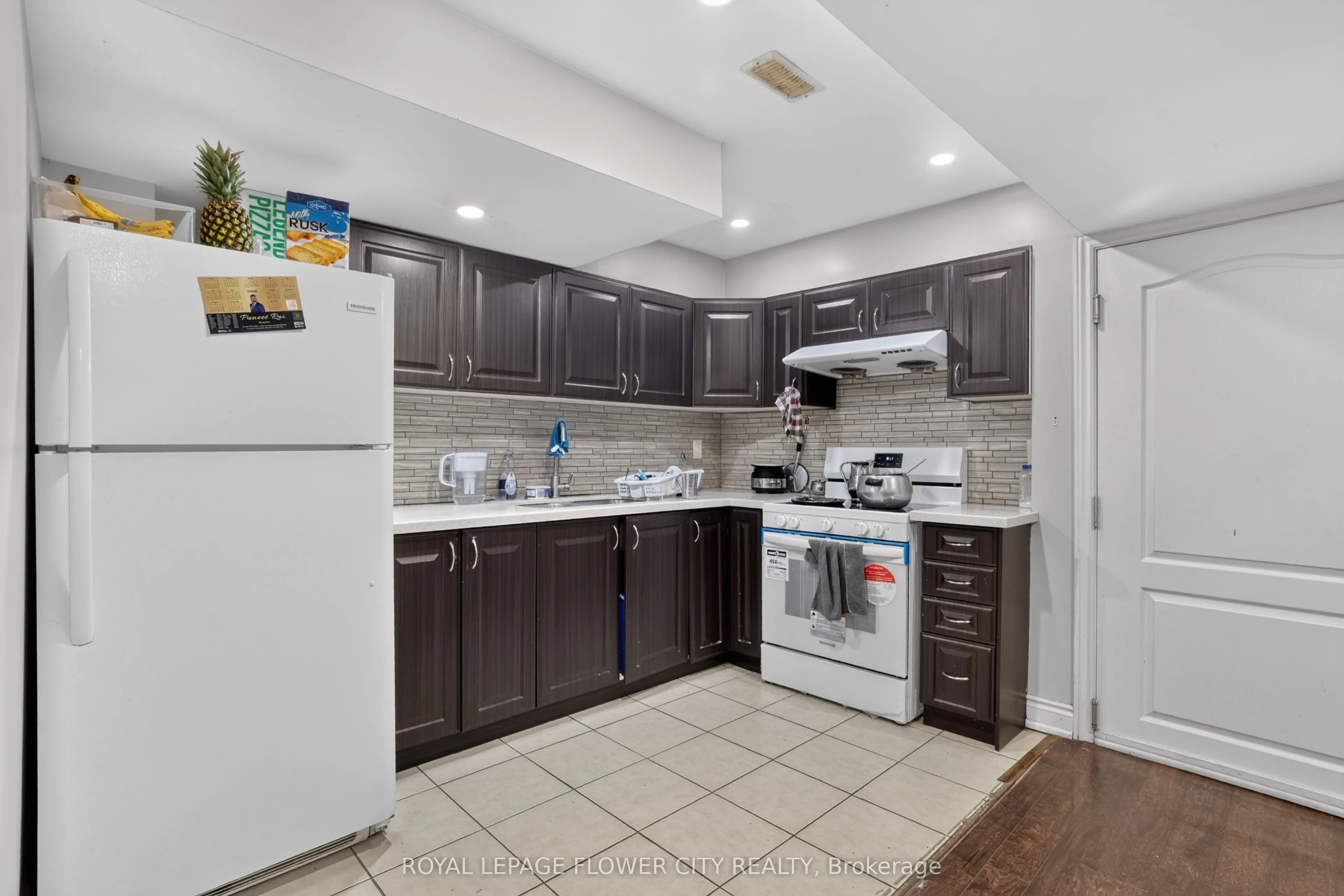 85 Ebury Drive