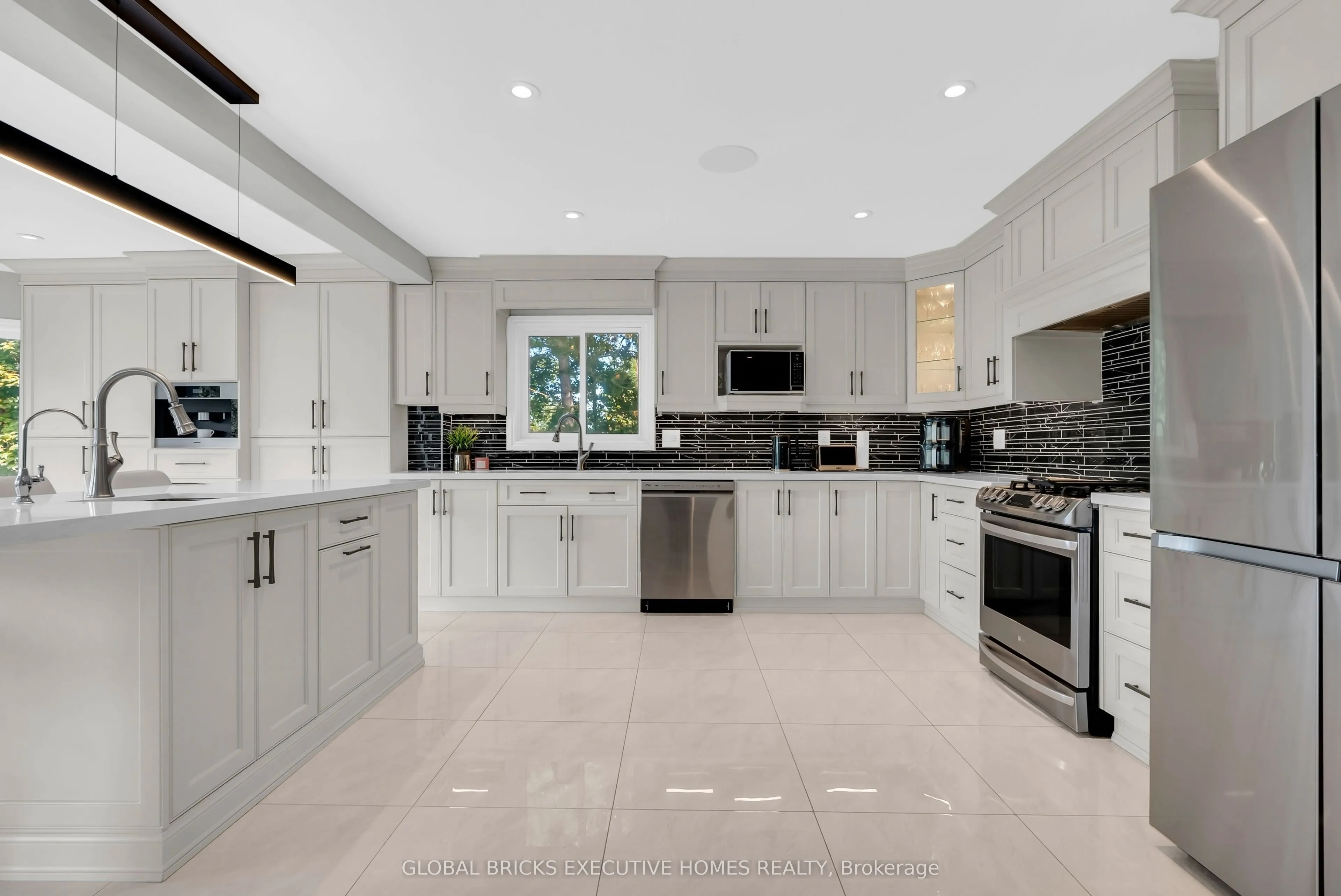 2169 Bonfield Court