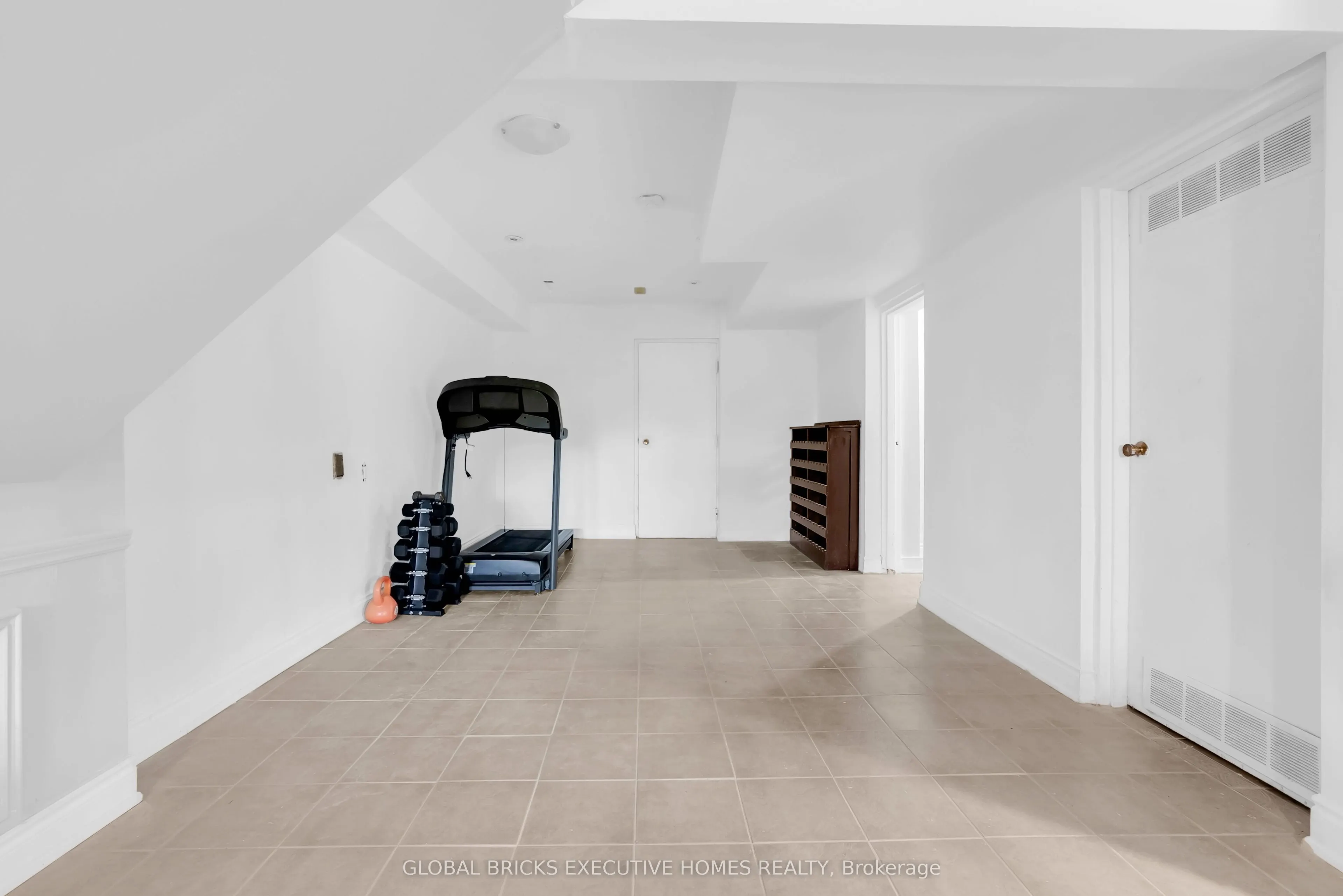 2169 Bonfield Court