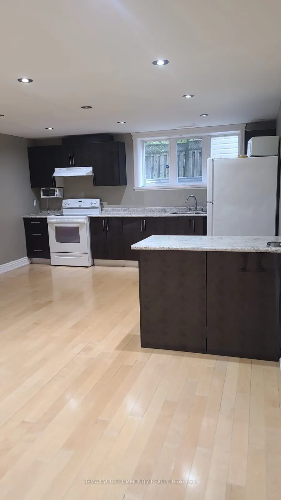 39 Treeline Boulevard #BASEM.