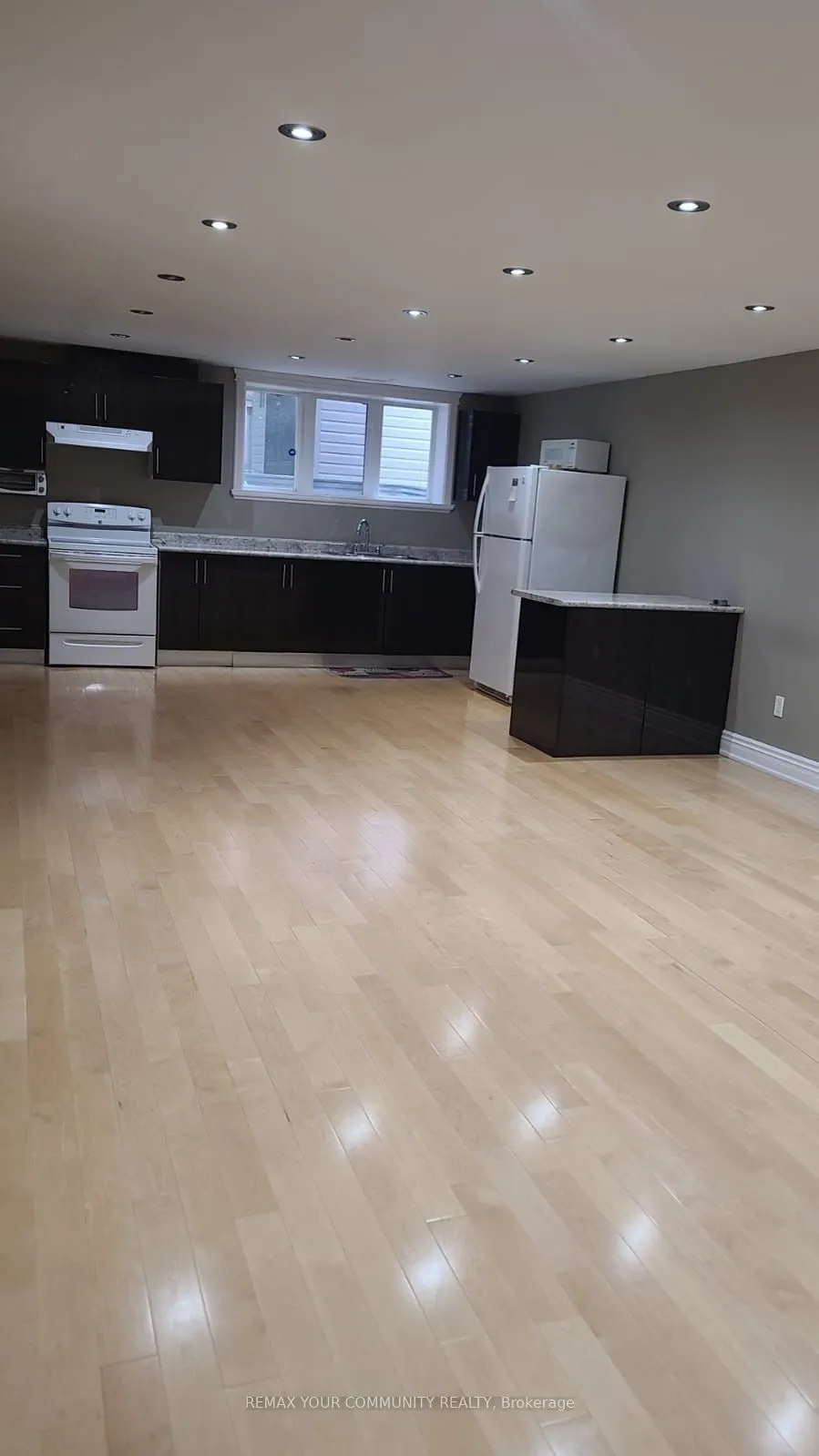 39 Treeline Boulevard #BASEM.