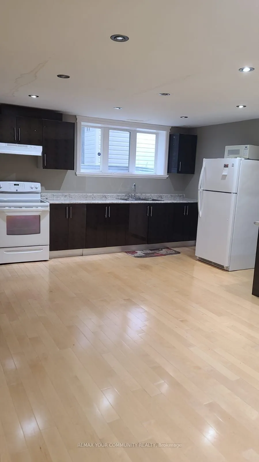 39 Treeline Boulevard #BASEM.