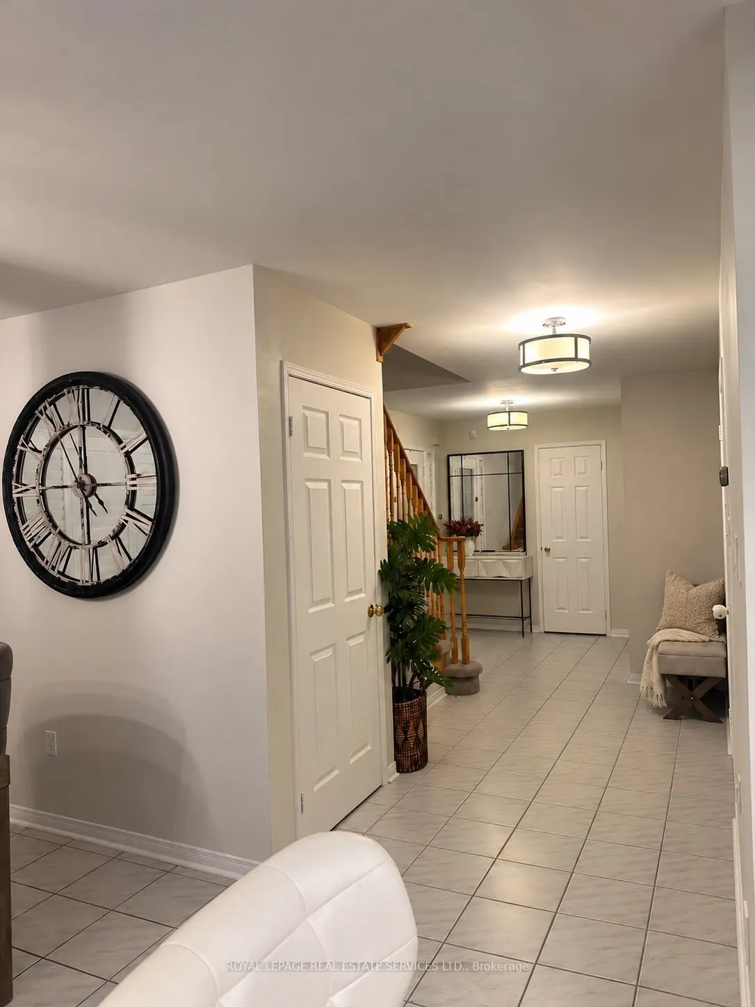 3105 Turbine Crescent