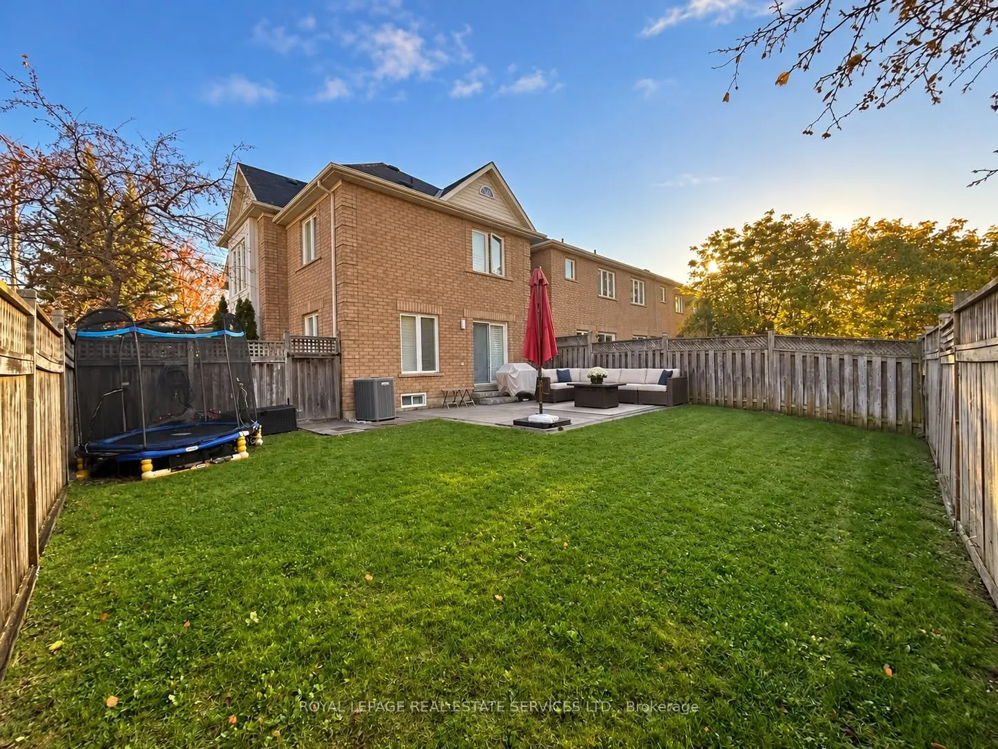 3105 Turbine Crescent