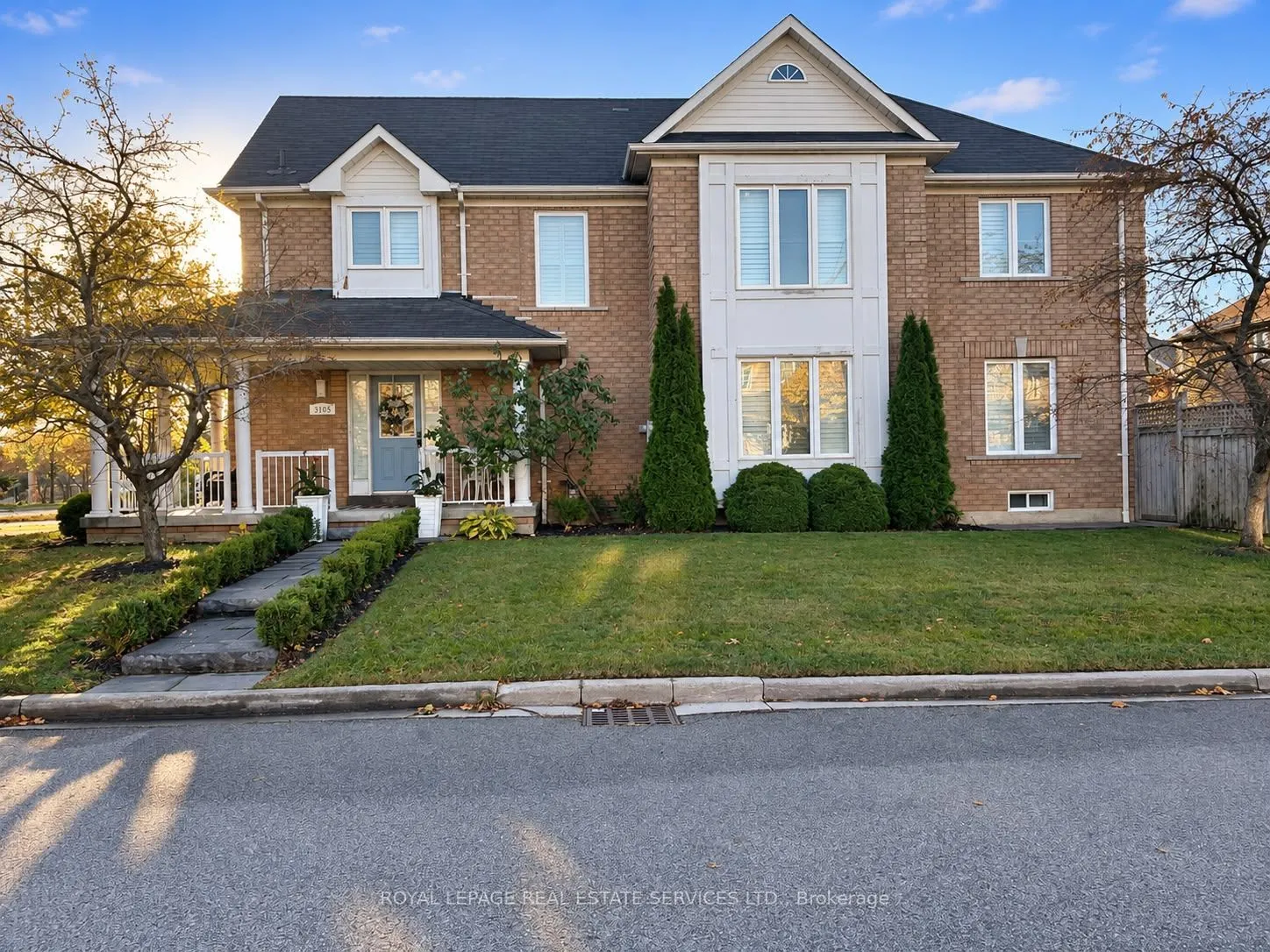 3105 Turbine Crescent