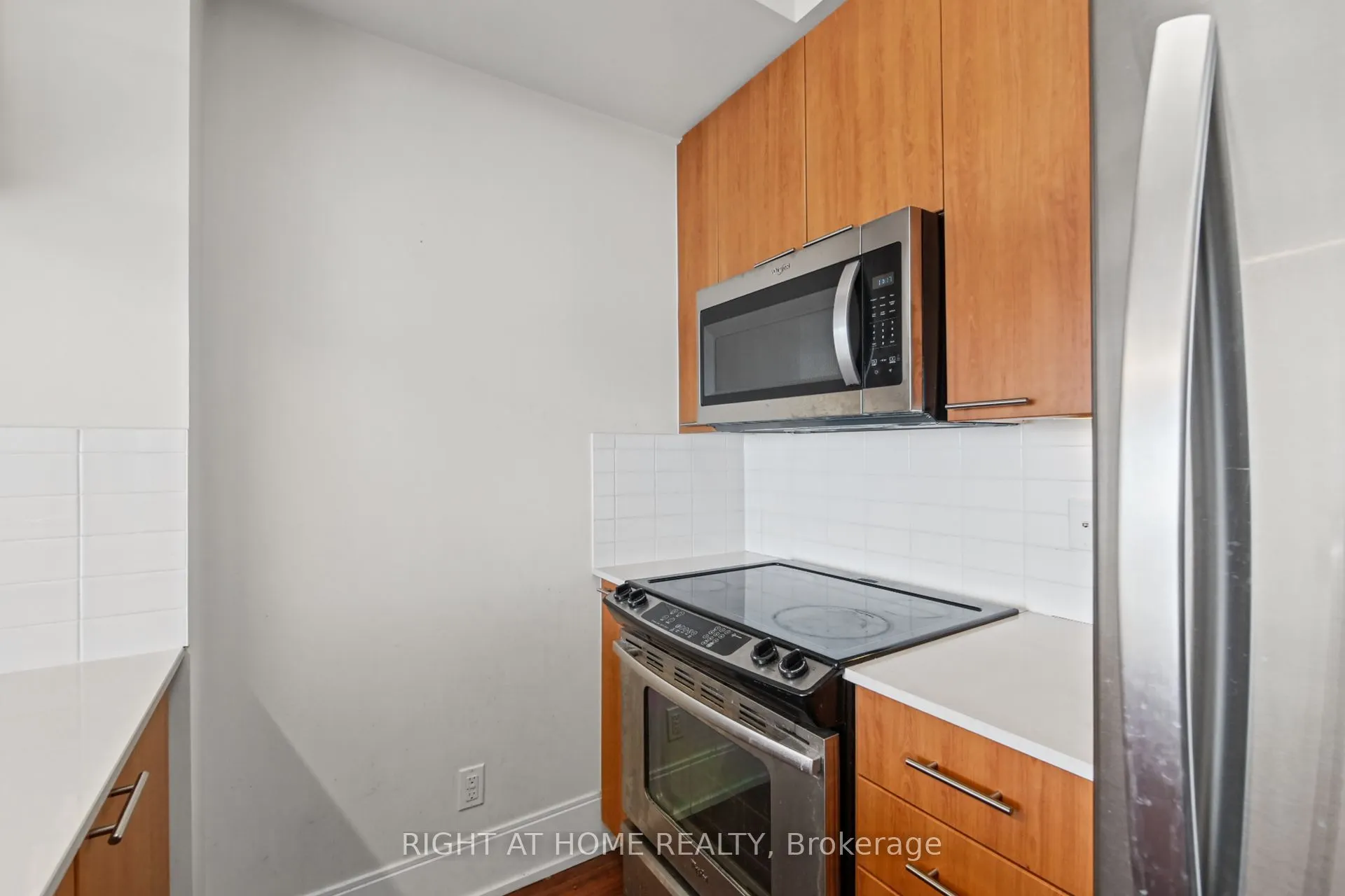 15 Viking Lane #2301