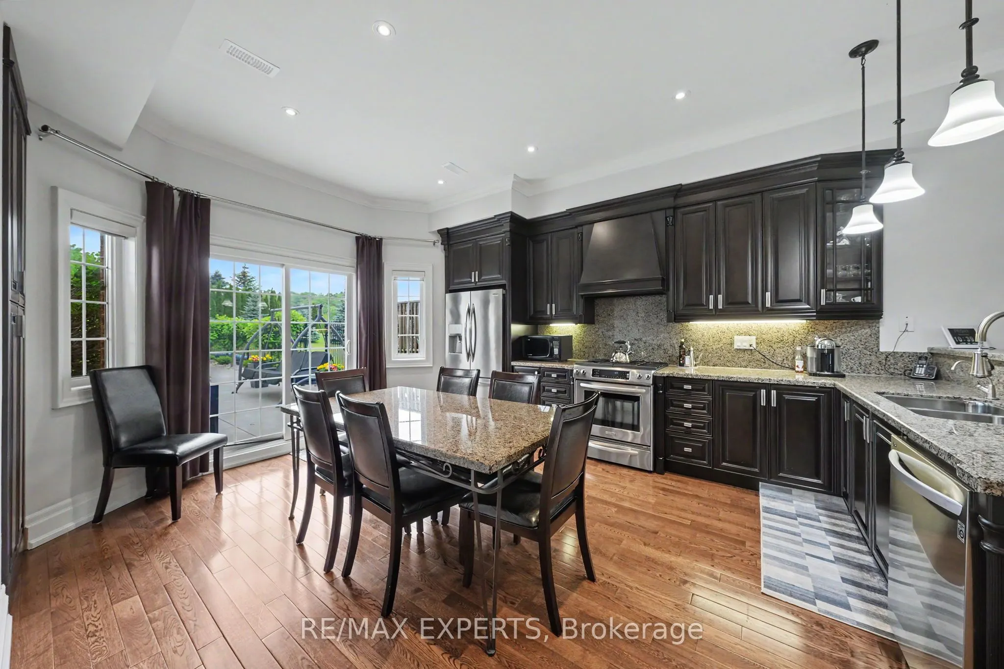 4 Woodlot Court