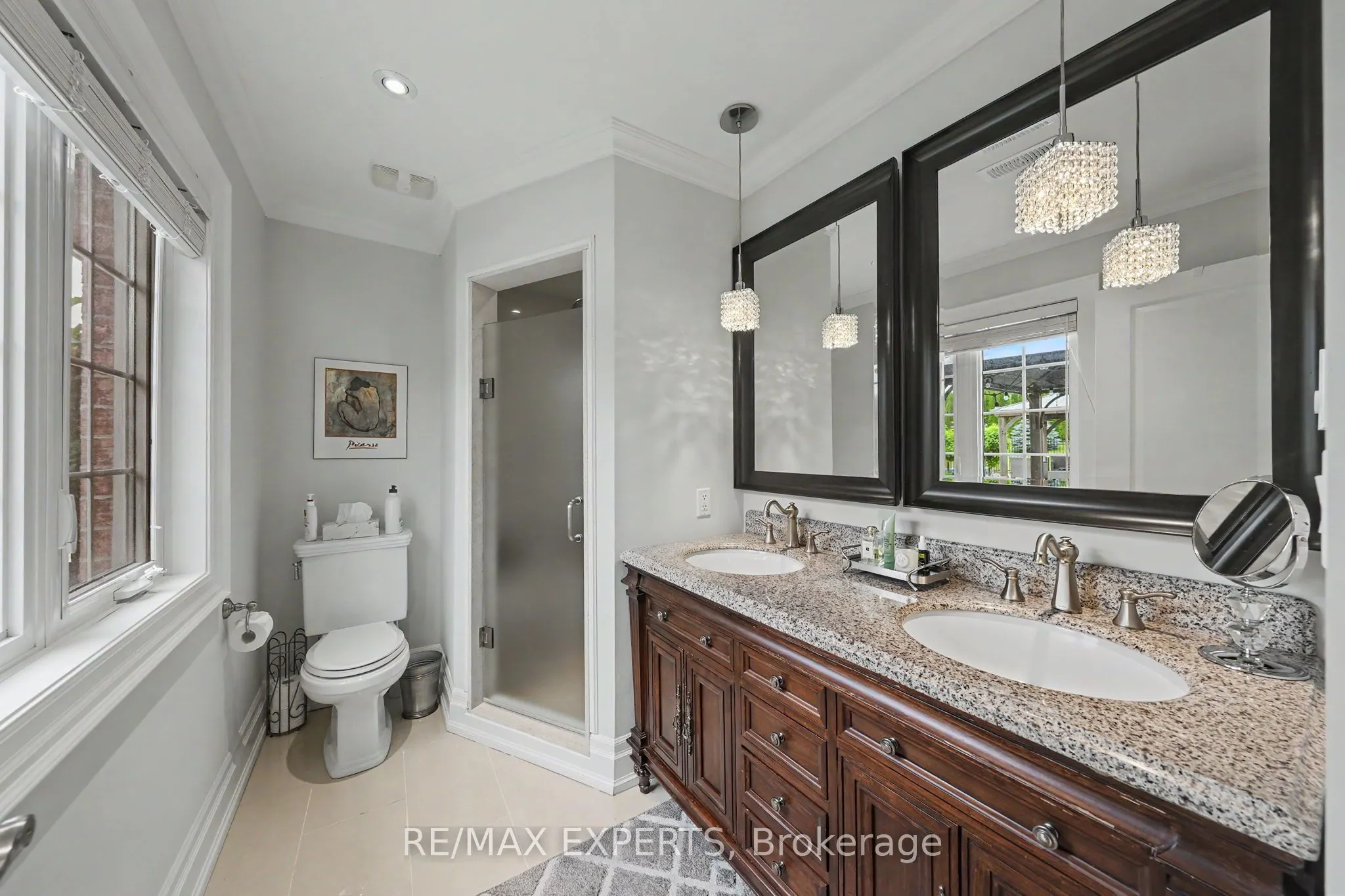 4 Woodlot Court