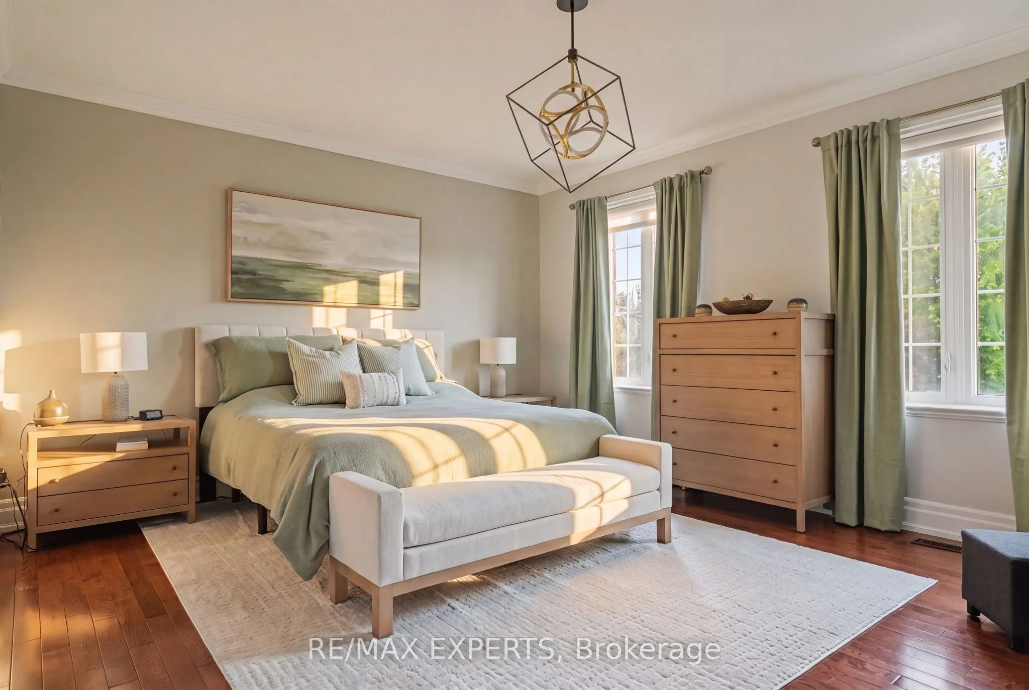 4 Woodlot Court